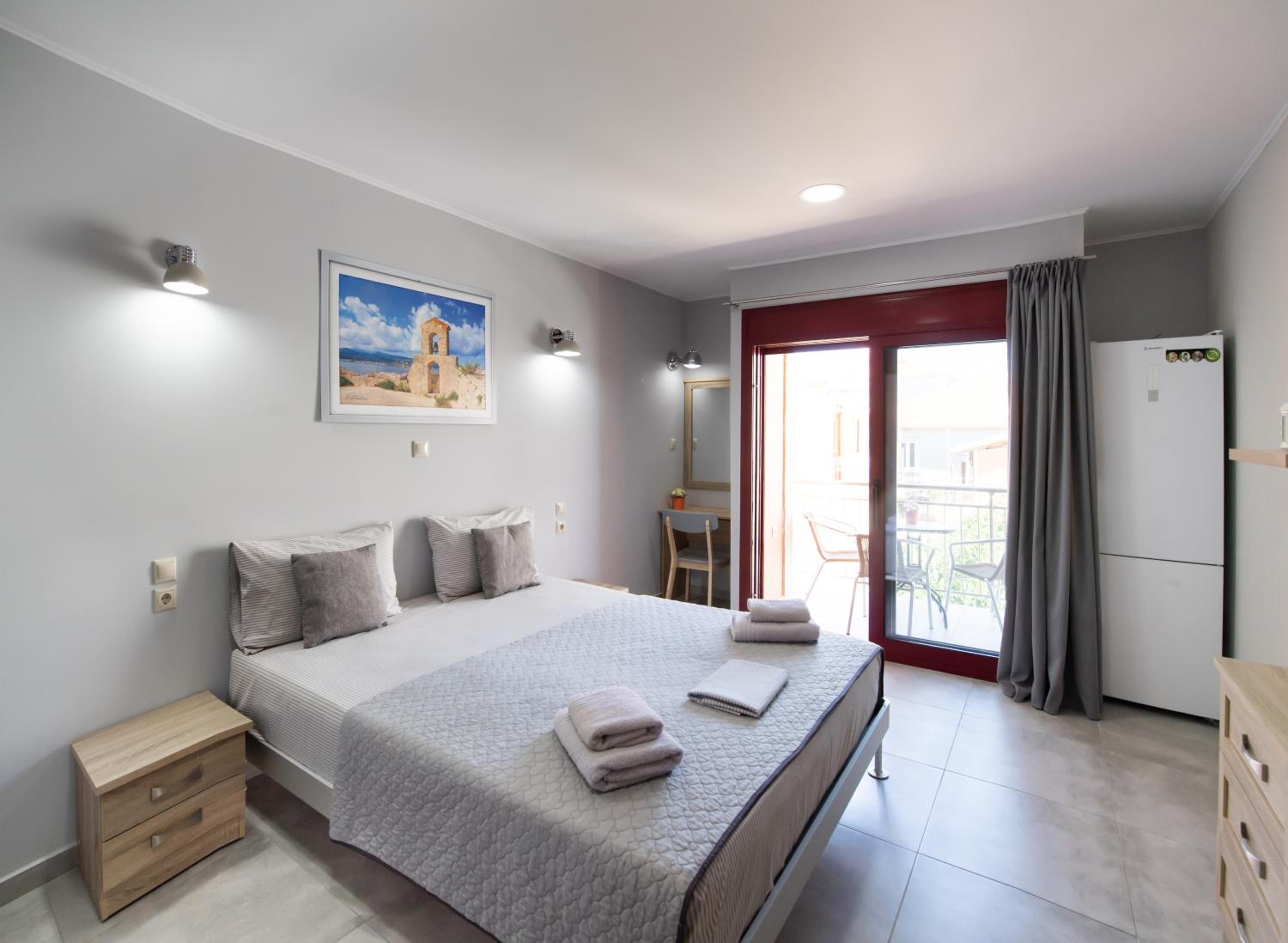 Triple Room with Balcony photo 2