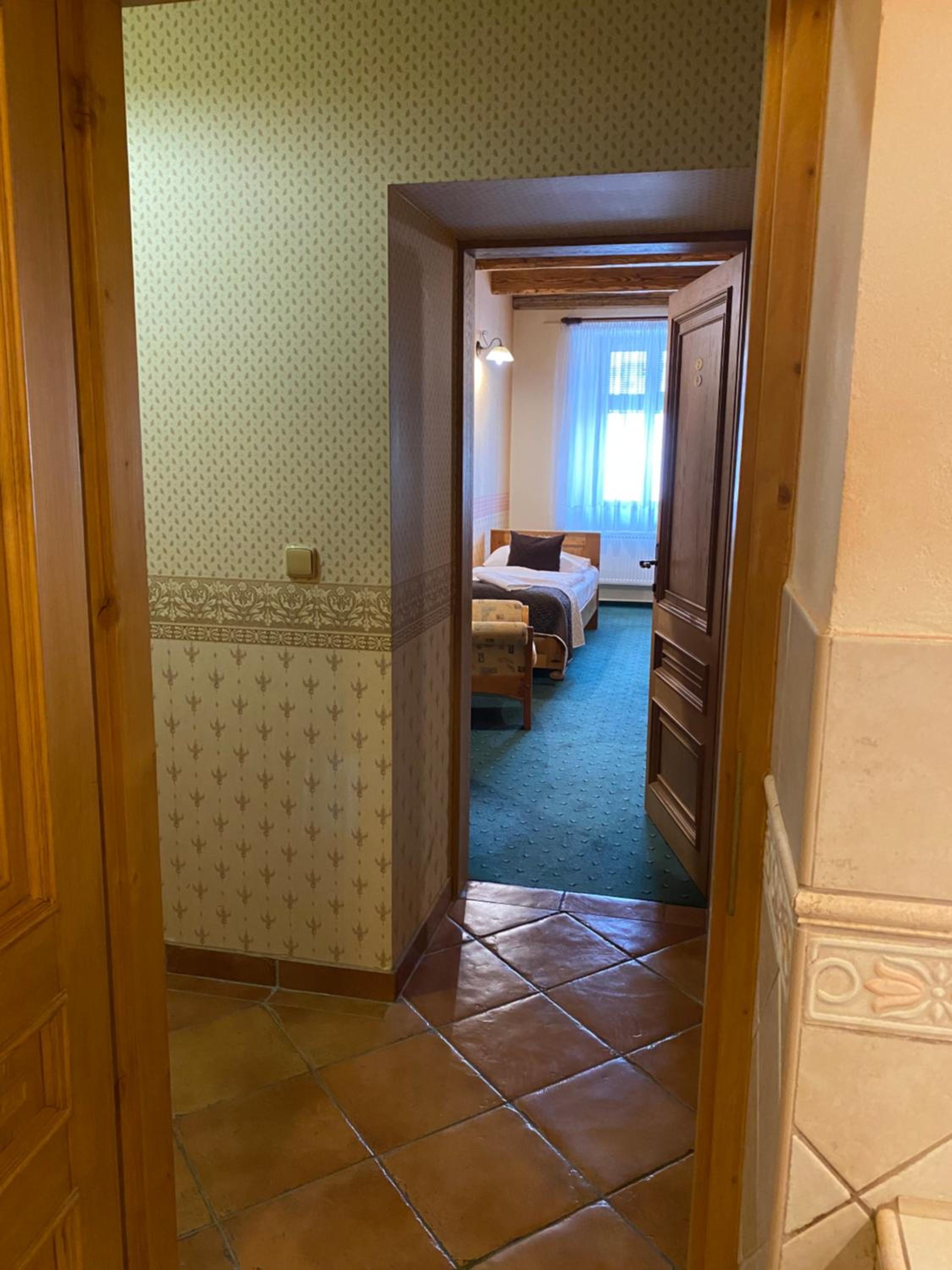 Single Room with Private External Bathroom photo 1