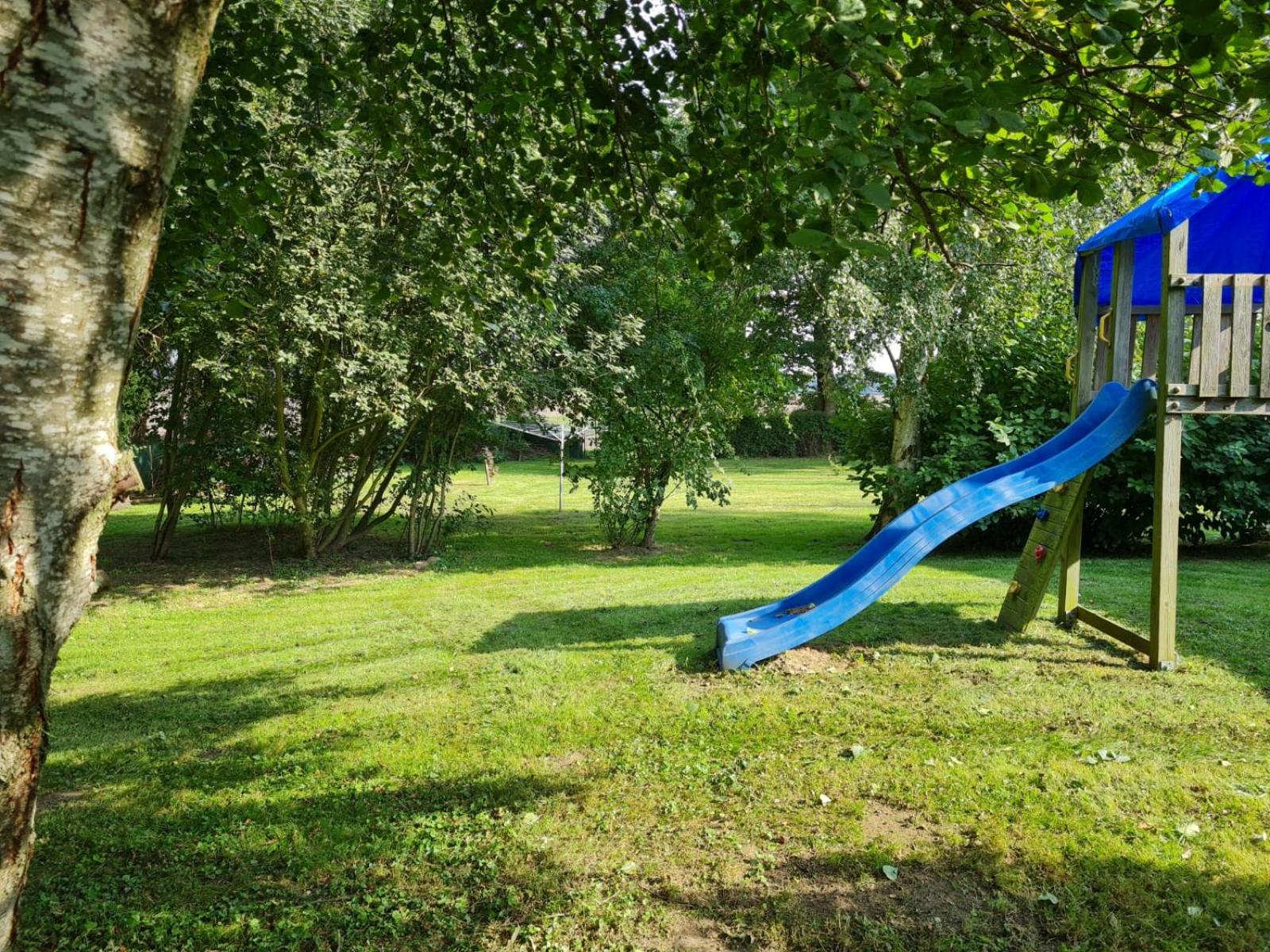Two-Bedroom House photo 2