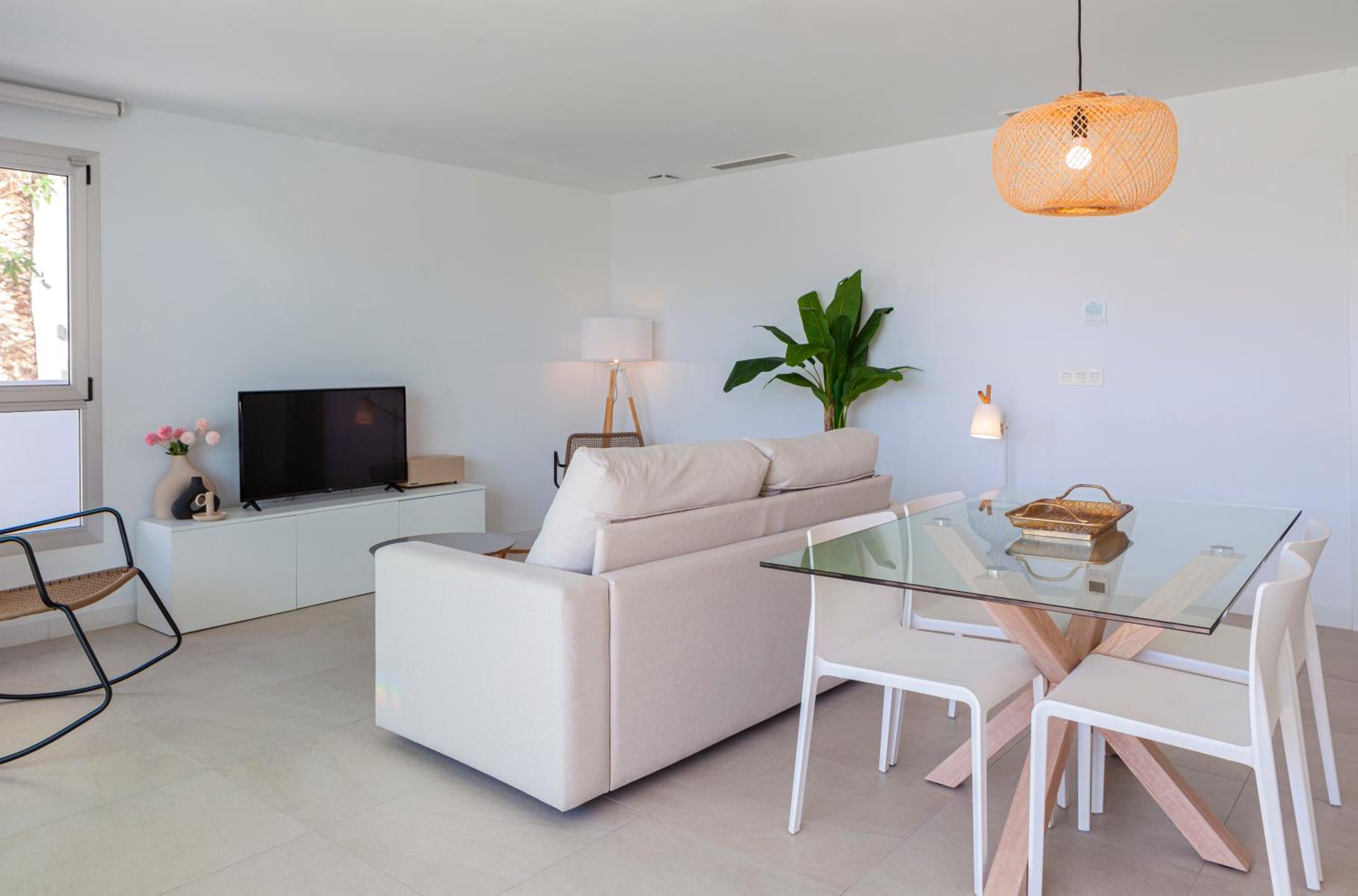 Apartamento Planta Baja con Terraza 2 Dormitorios  - Photo 7