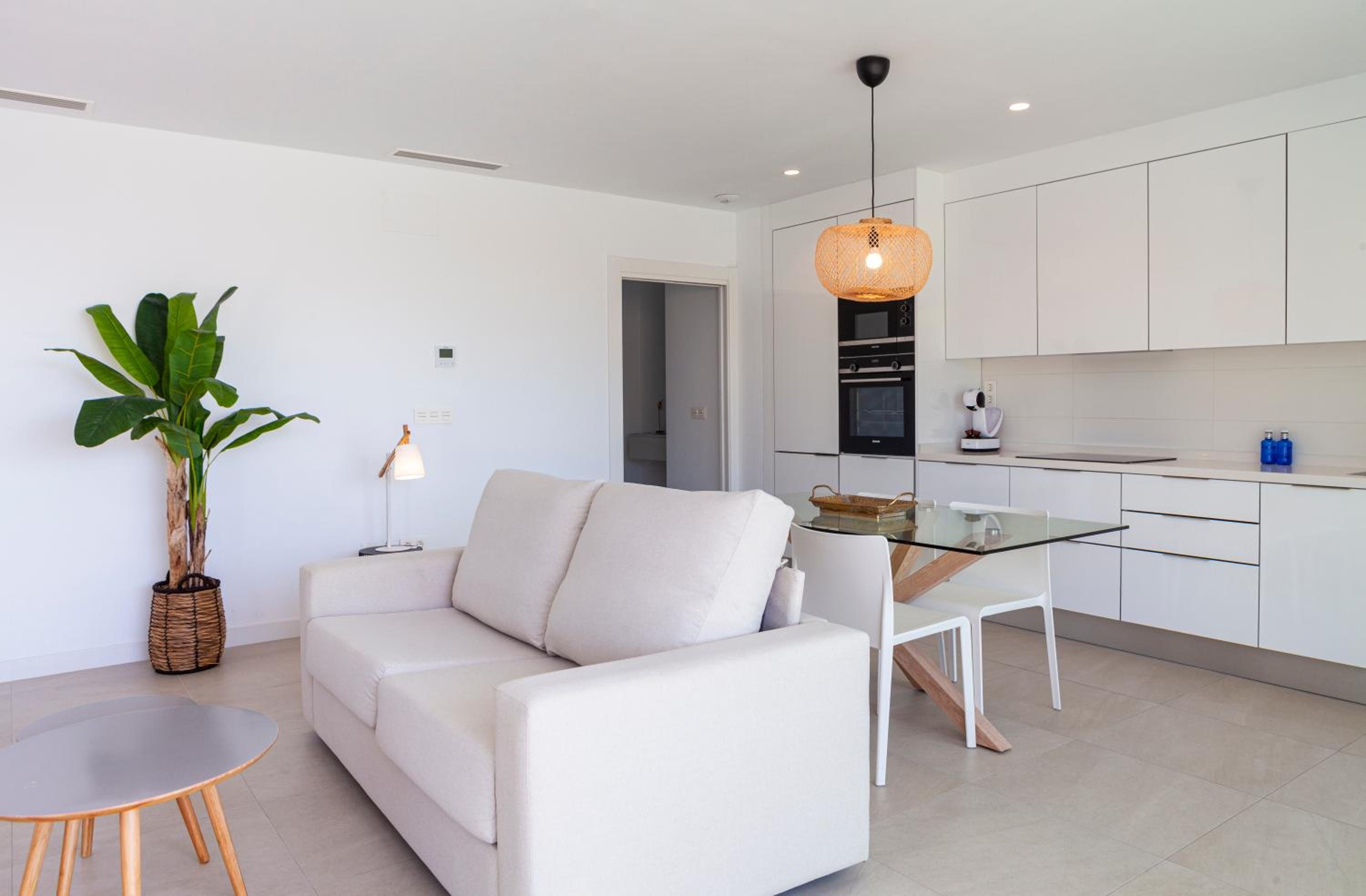 Apartamento Planta Baja con Terraza 2 Dormitorios  - Photo 4
