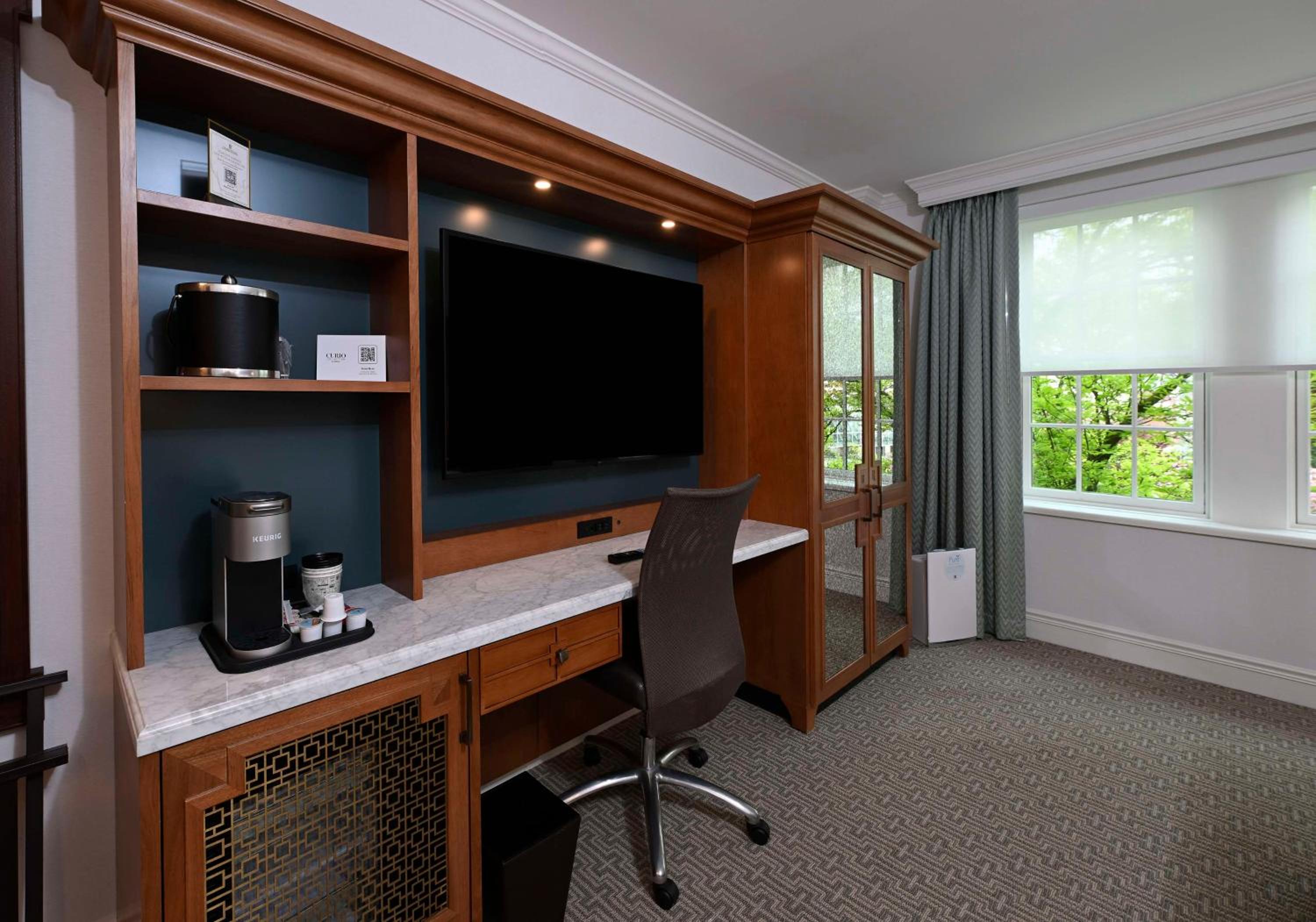 PURE Wellness King Room