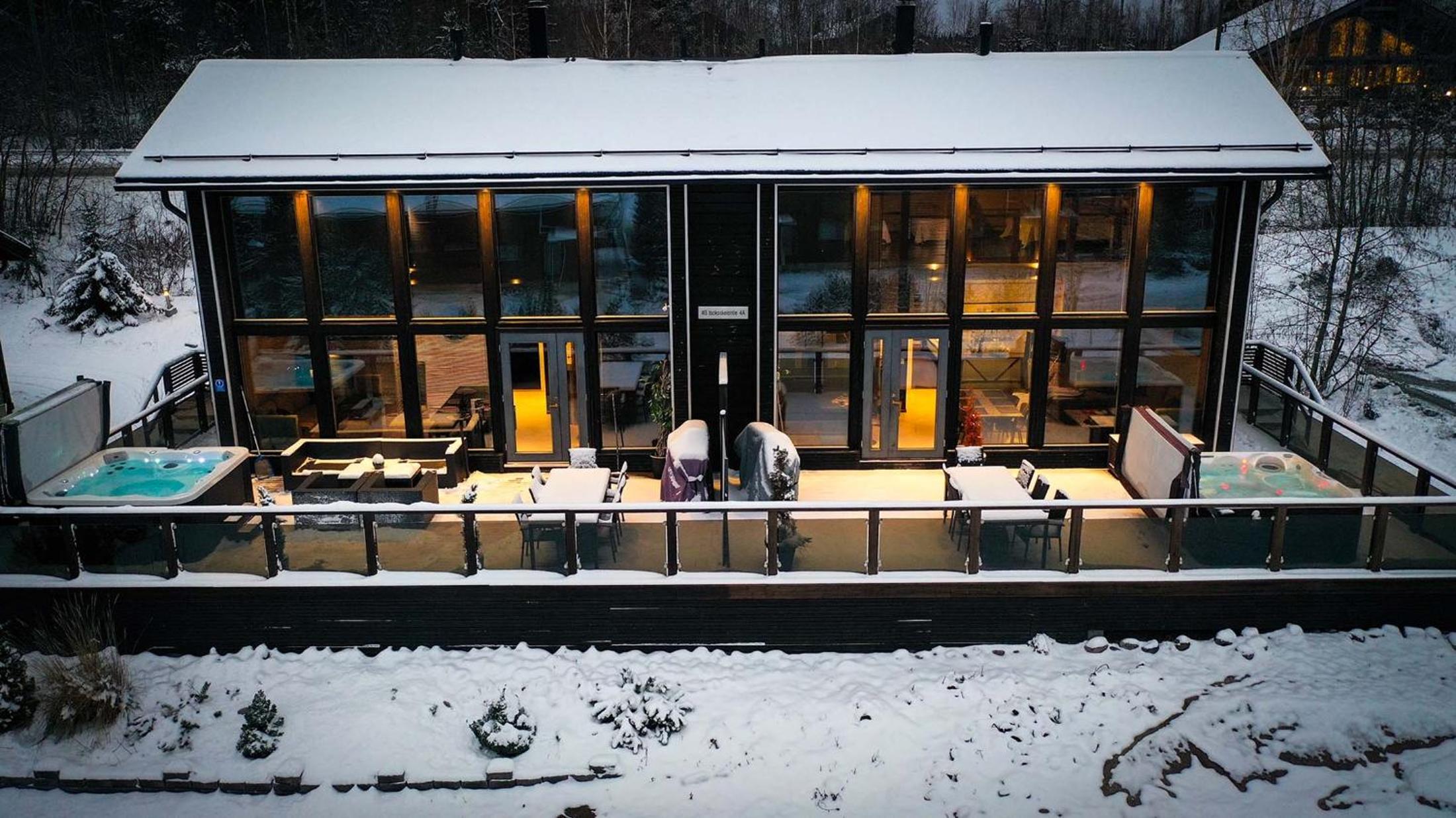 Villa photo 1