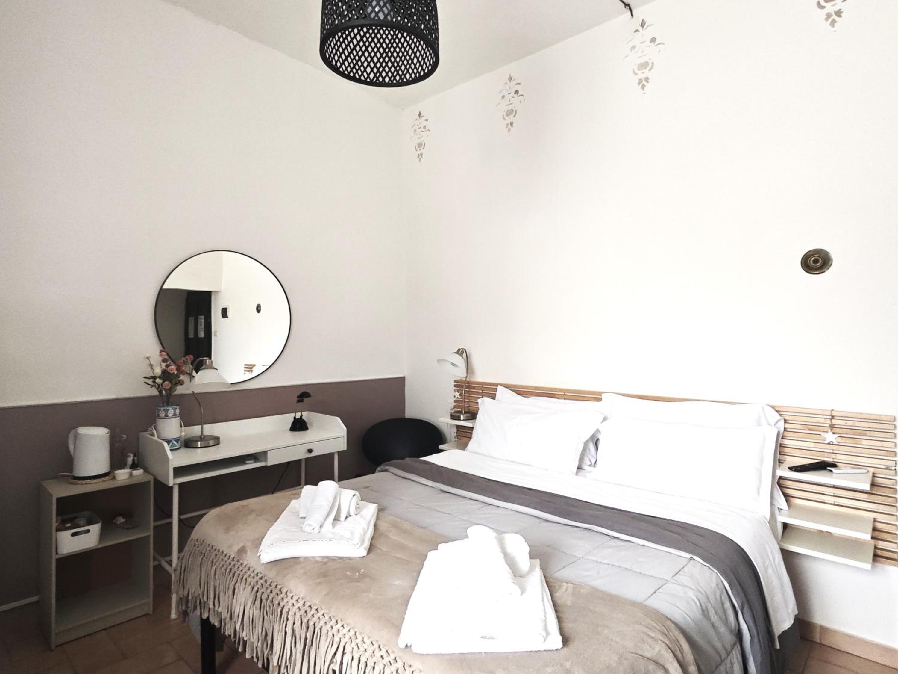 Quadruple Room - Photo 12
