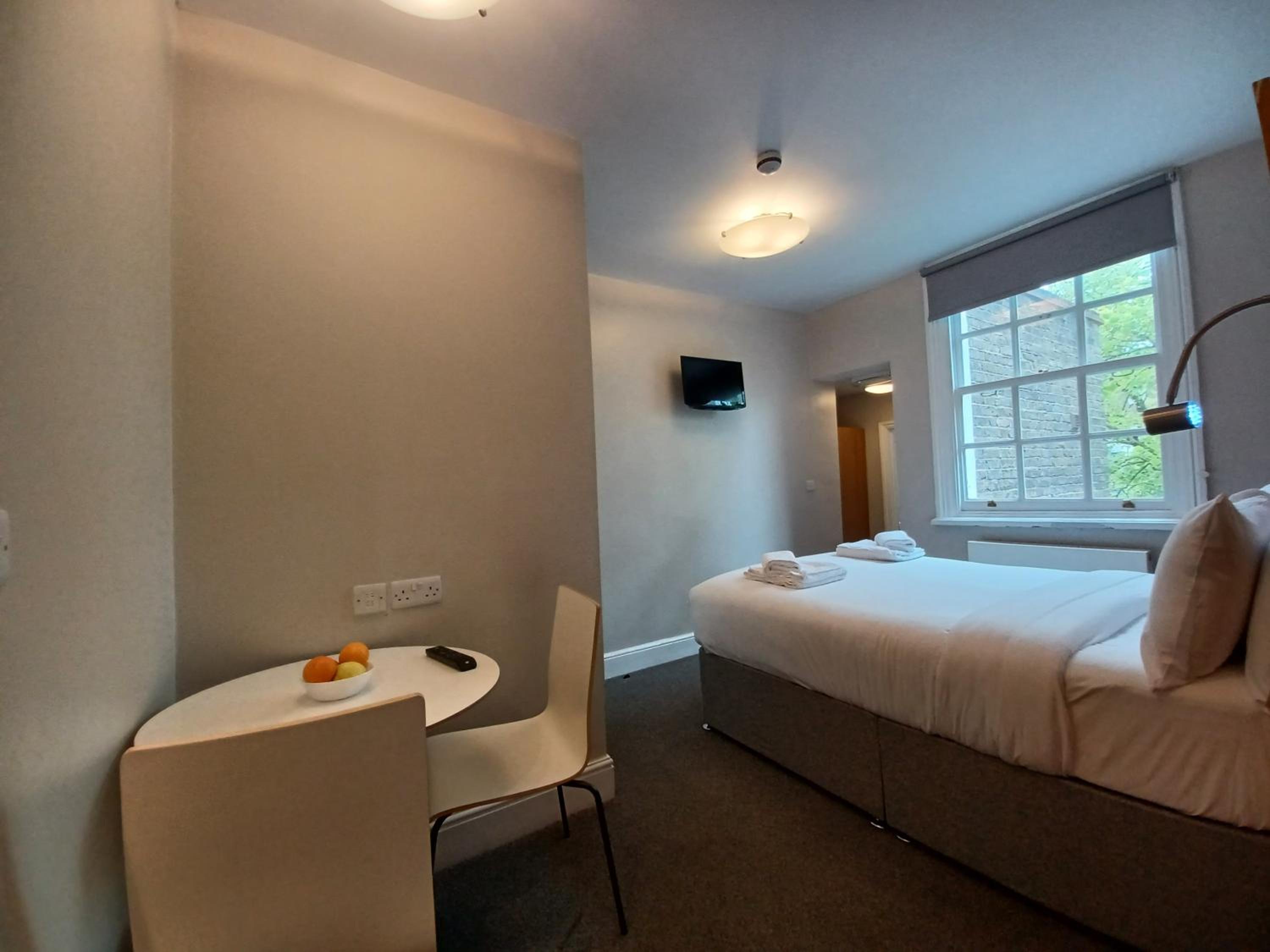 Standard Studio photo 1
