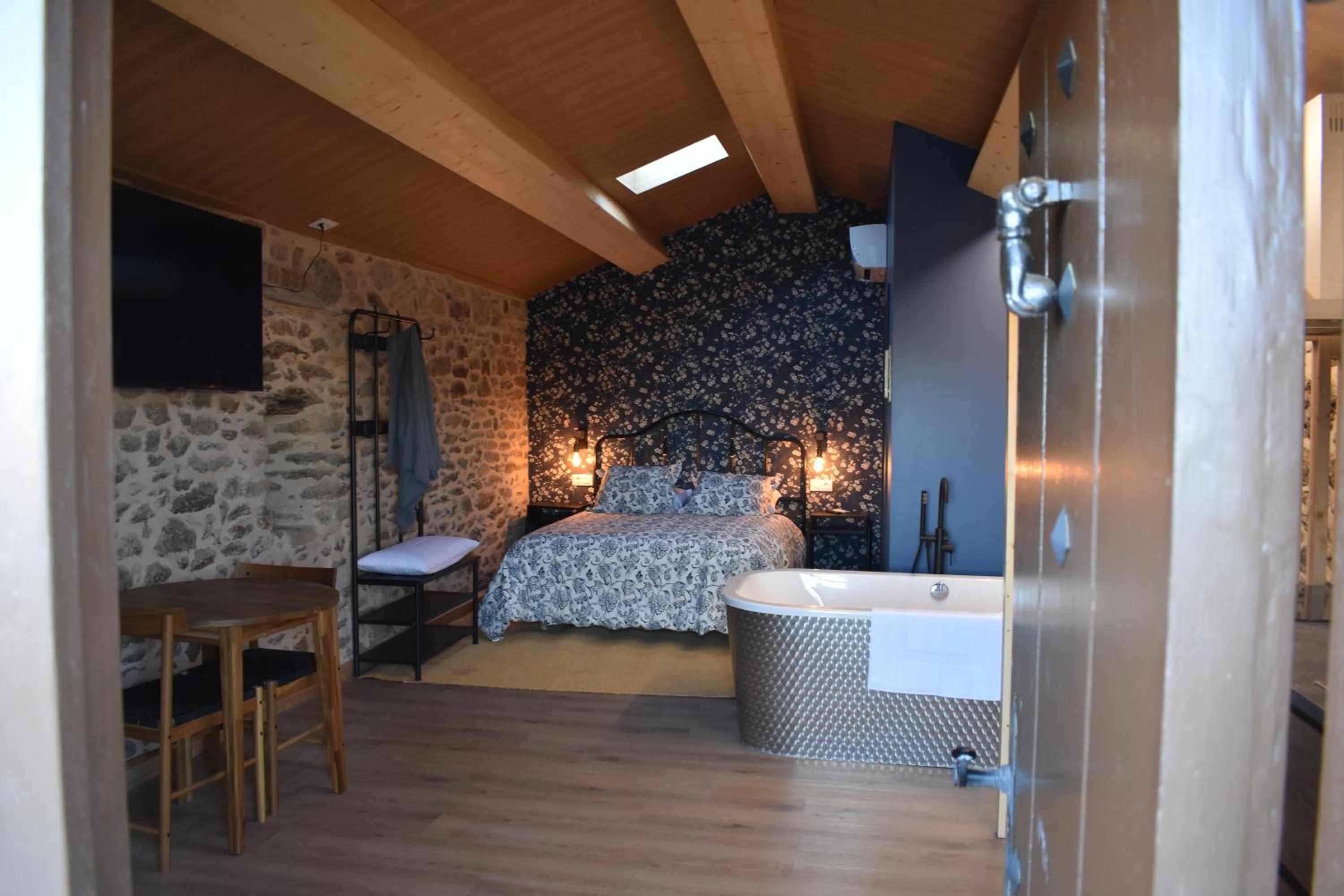 One-Bedroom House photo 2