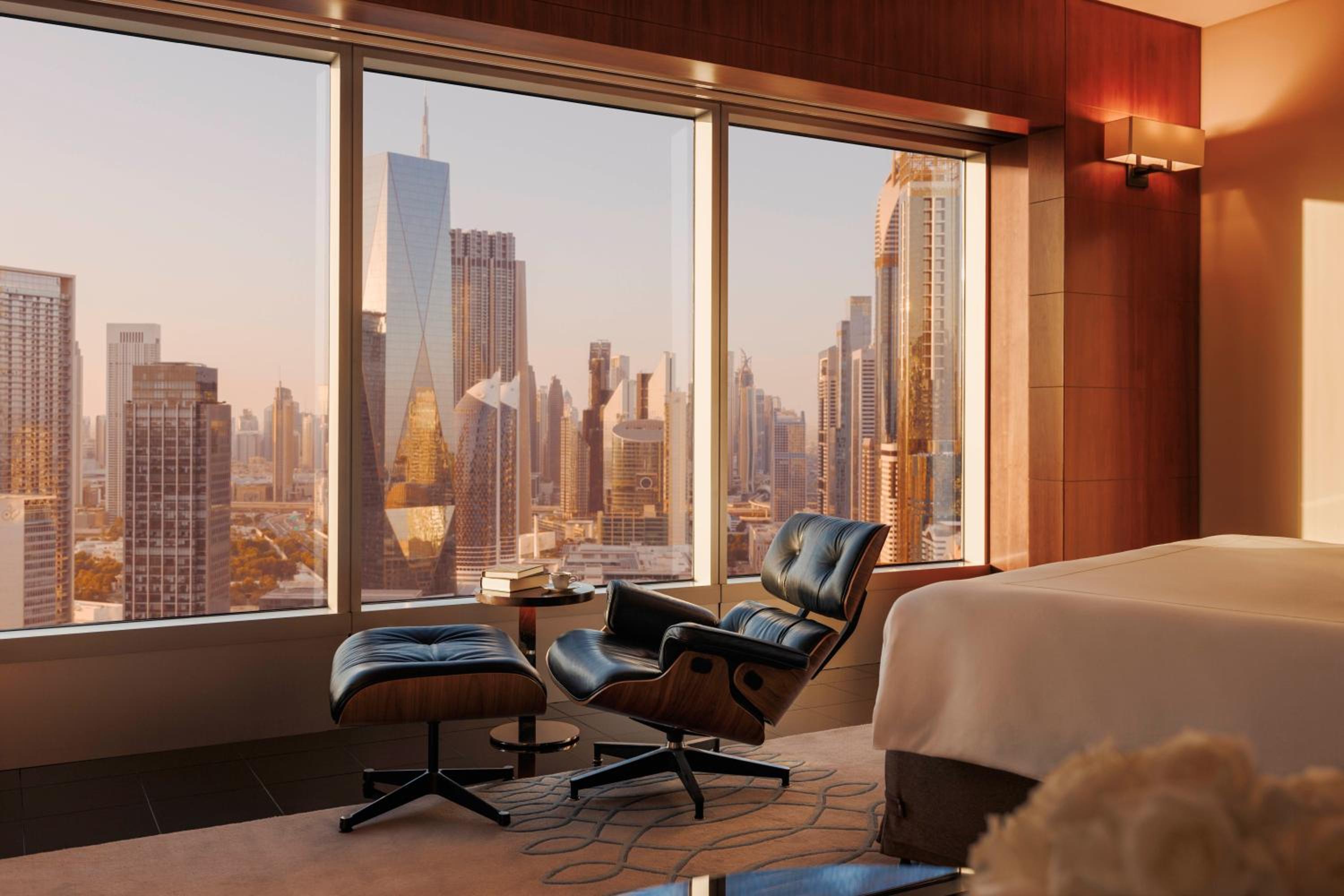Premier Deluxe Room with Skyline Views and Direct Connectivity to Museum of the Future and Dubai Metro thumbnail 6