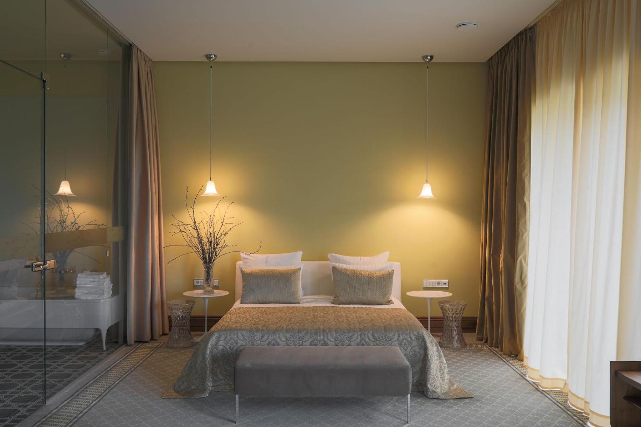 Pearl Deluxe Double Room with SPA Access - Photo 2