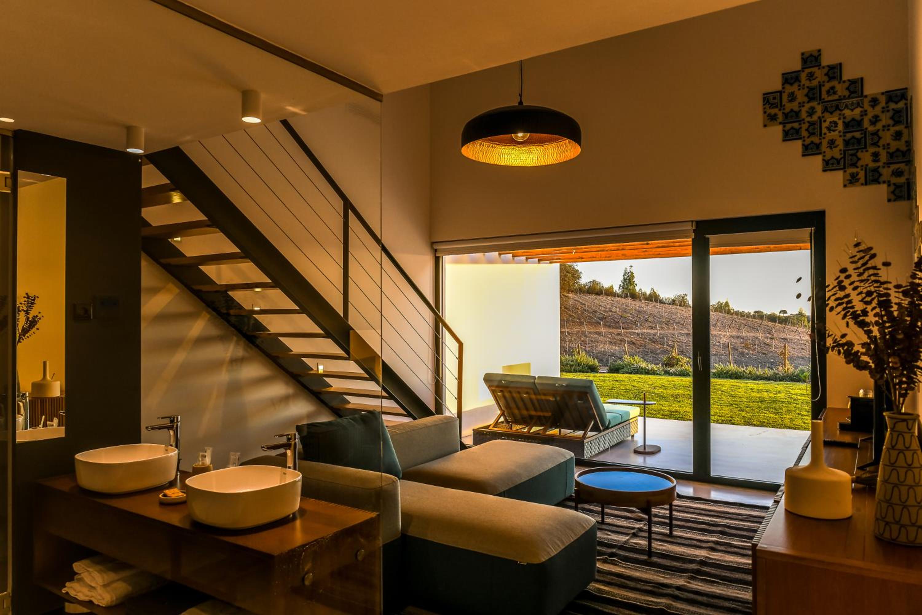 Suite with Mezanine