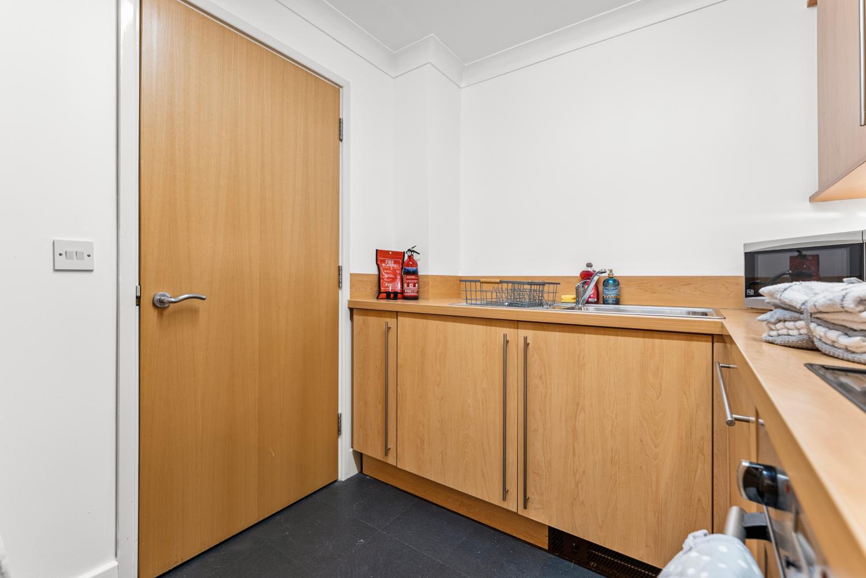 Two-Bedroom Apartment photo 2