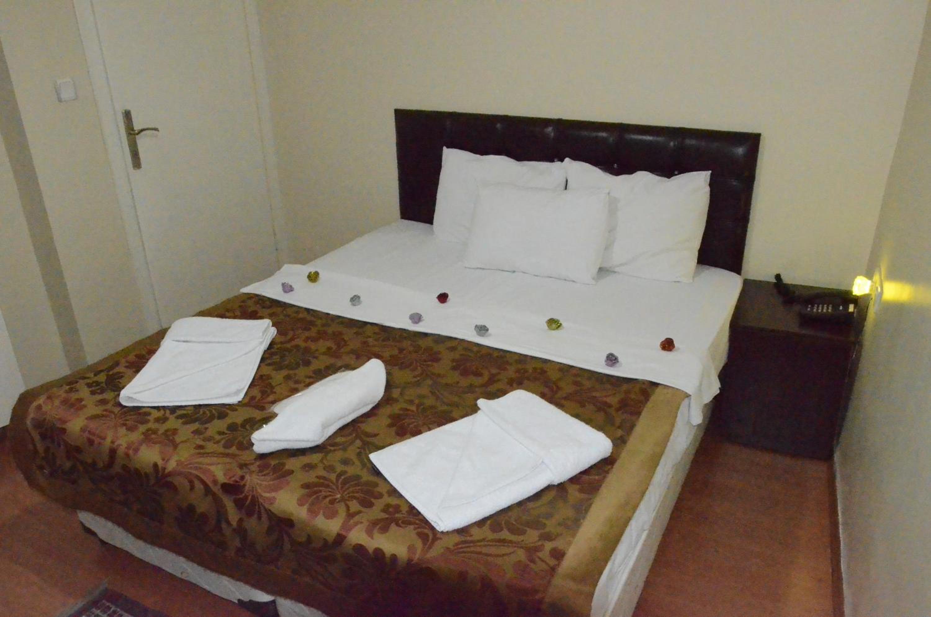 Deluxe Double or Twin Room photo 1