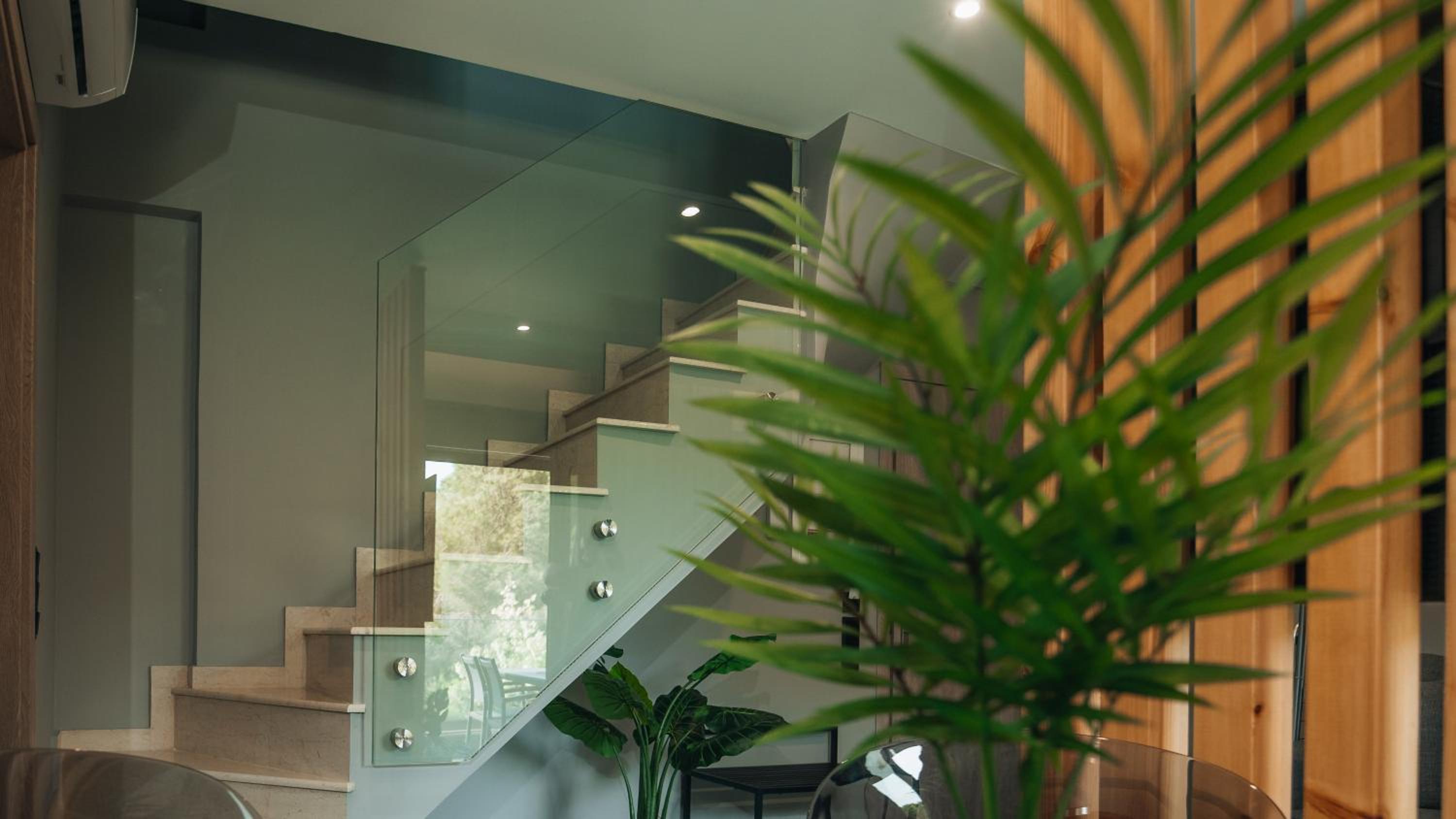 Maisonette photo 2