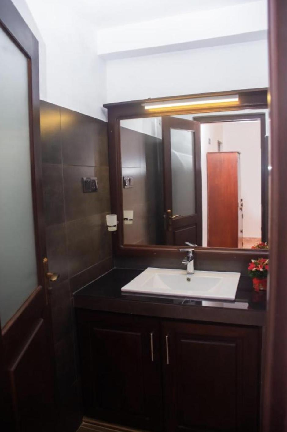 King Room With Balcony photo 2