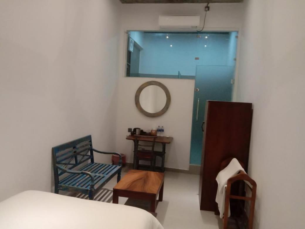Single Room photo 3