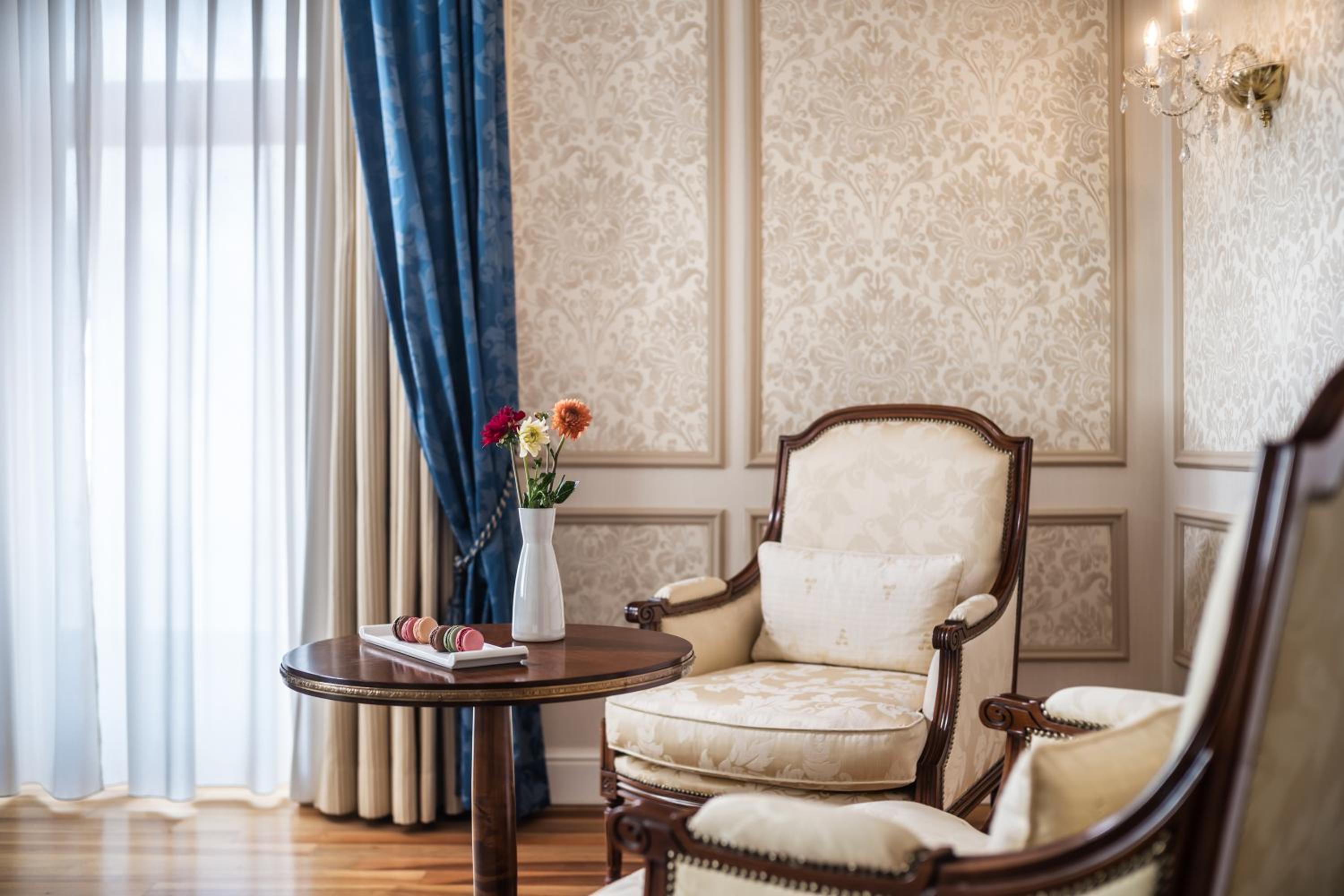 Grand Deluxe Suite