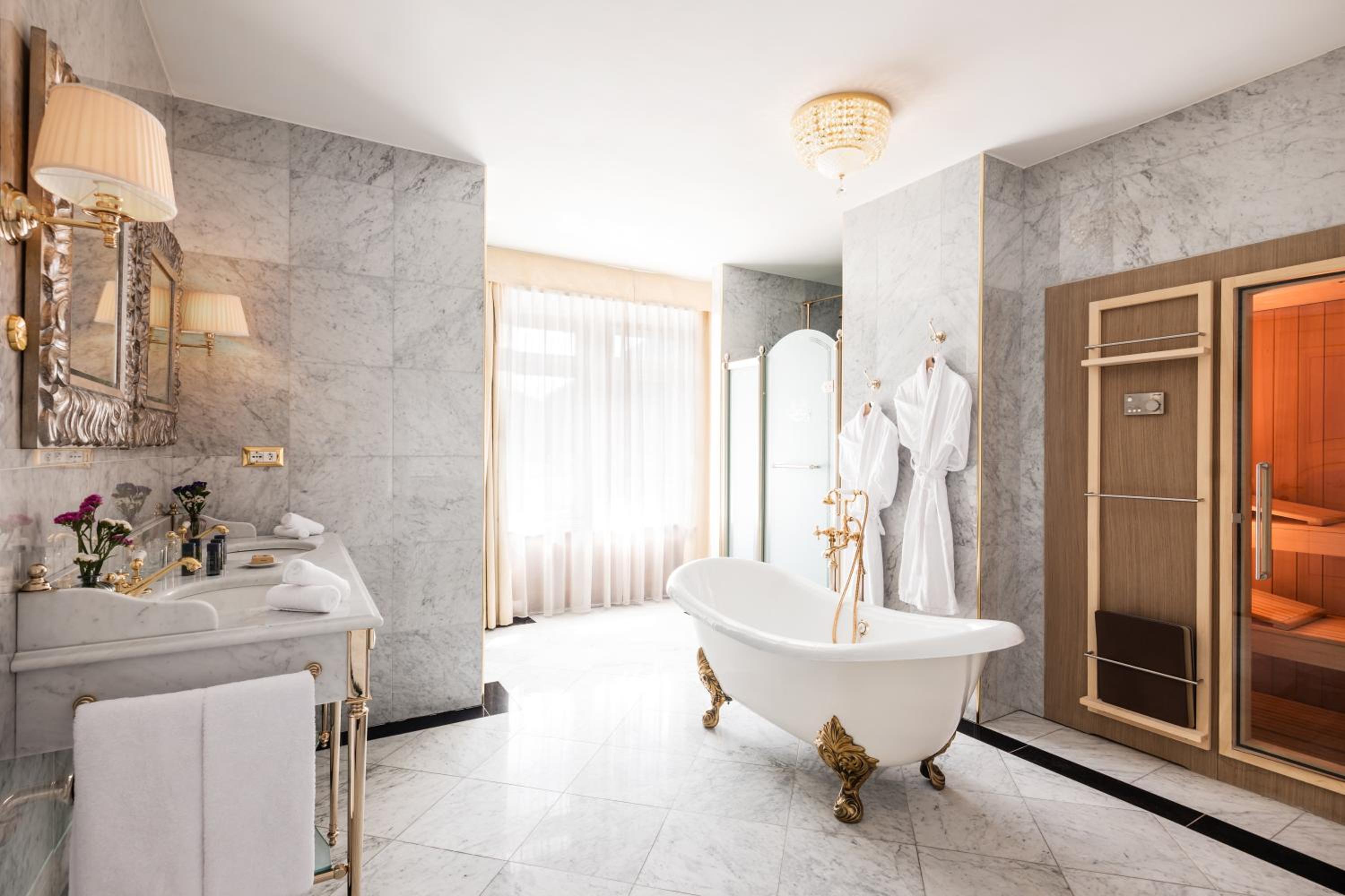 Presidential Suite photo 2