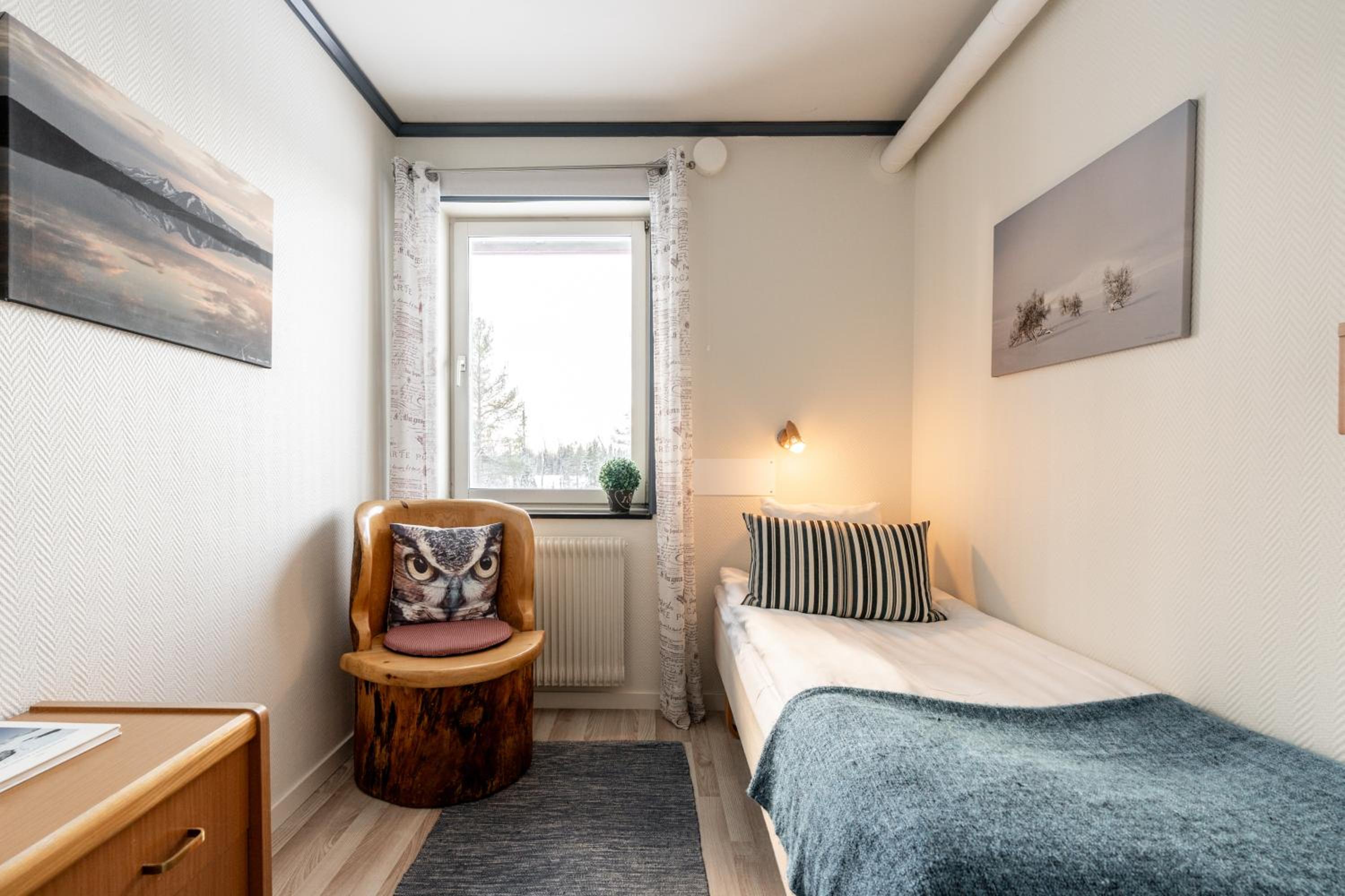 Single Room with Private Bathroom photo 1