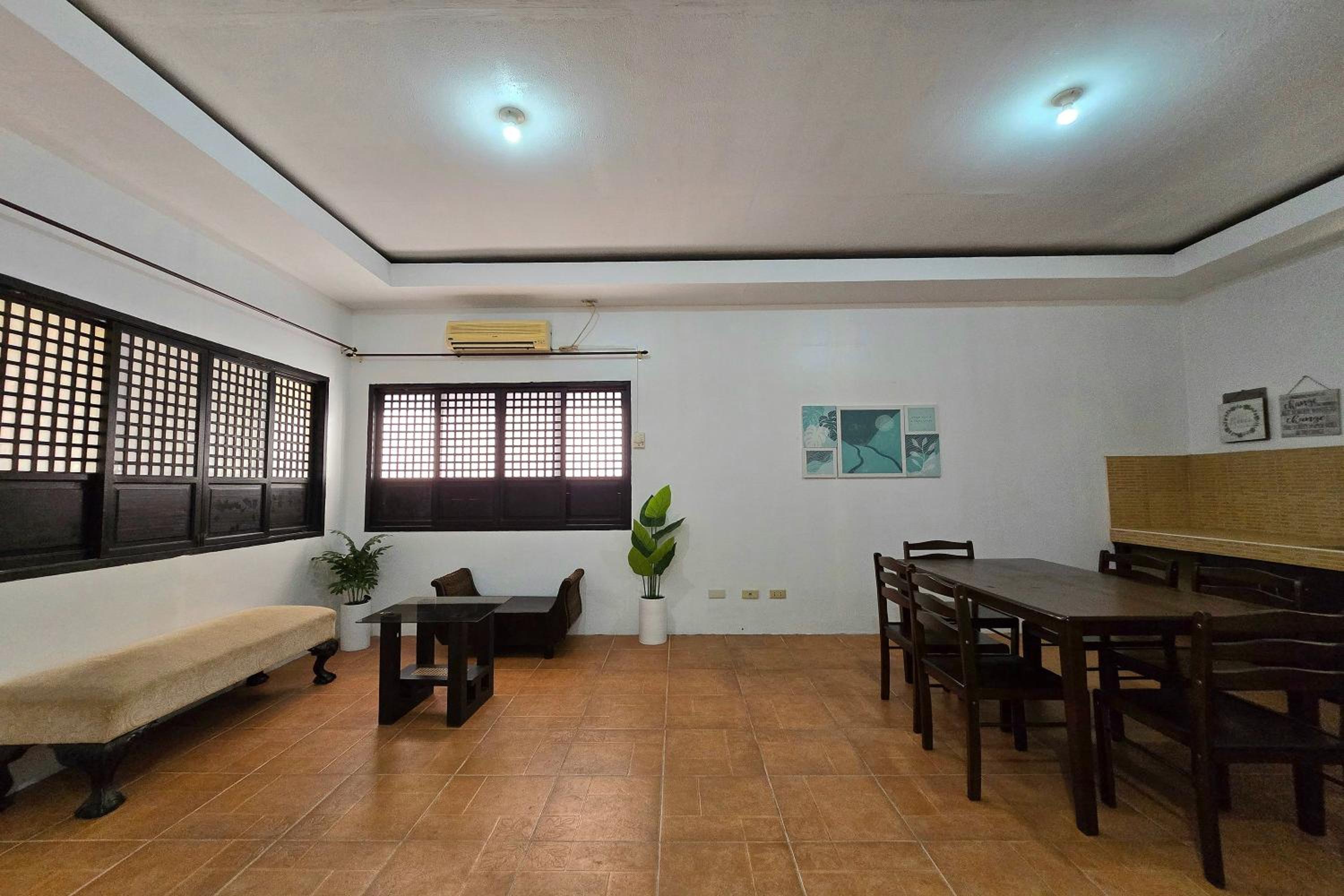 Villa - Photo 10