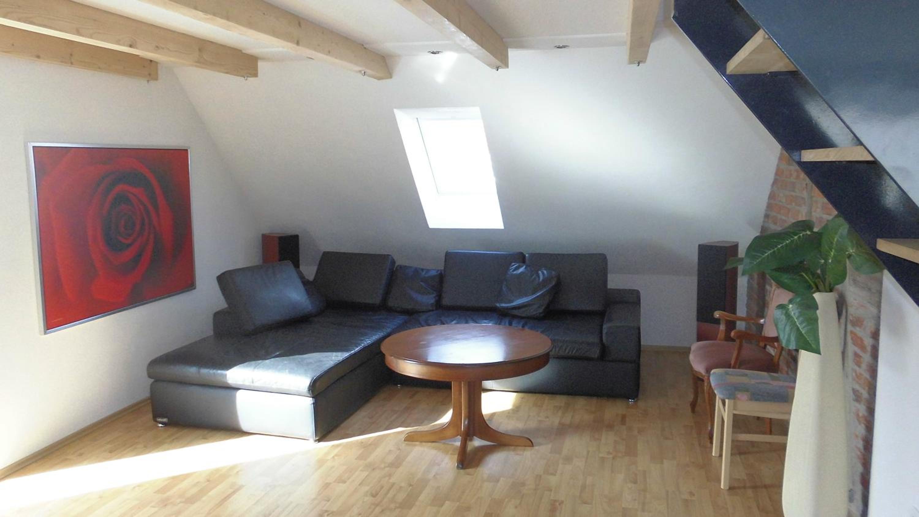 Three-Bedroom Premium Apartment with Balcony photo 3