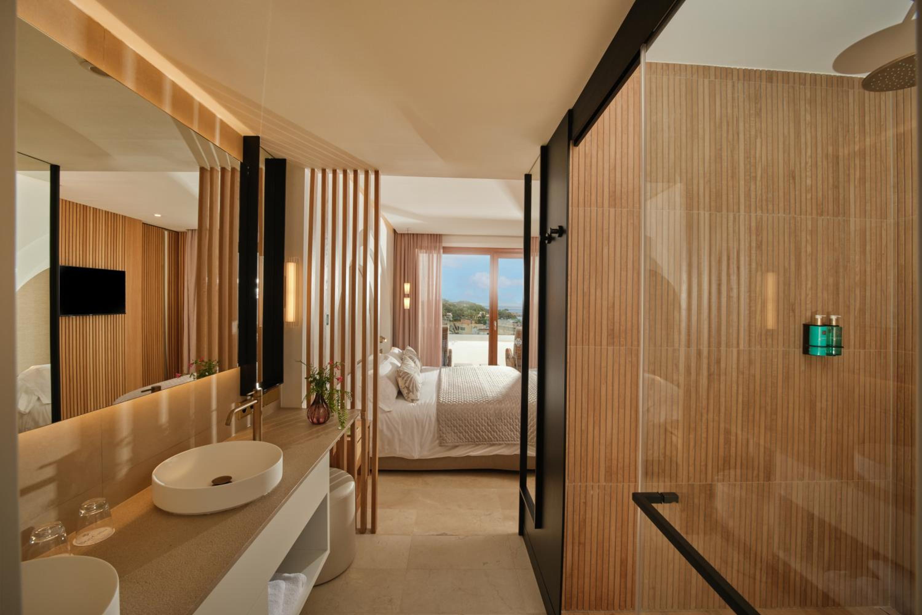 Son Caliu Suite with Mediterranean Views - Photo 10