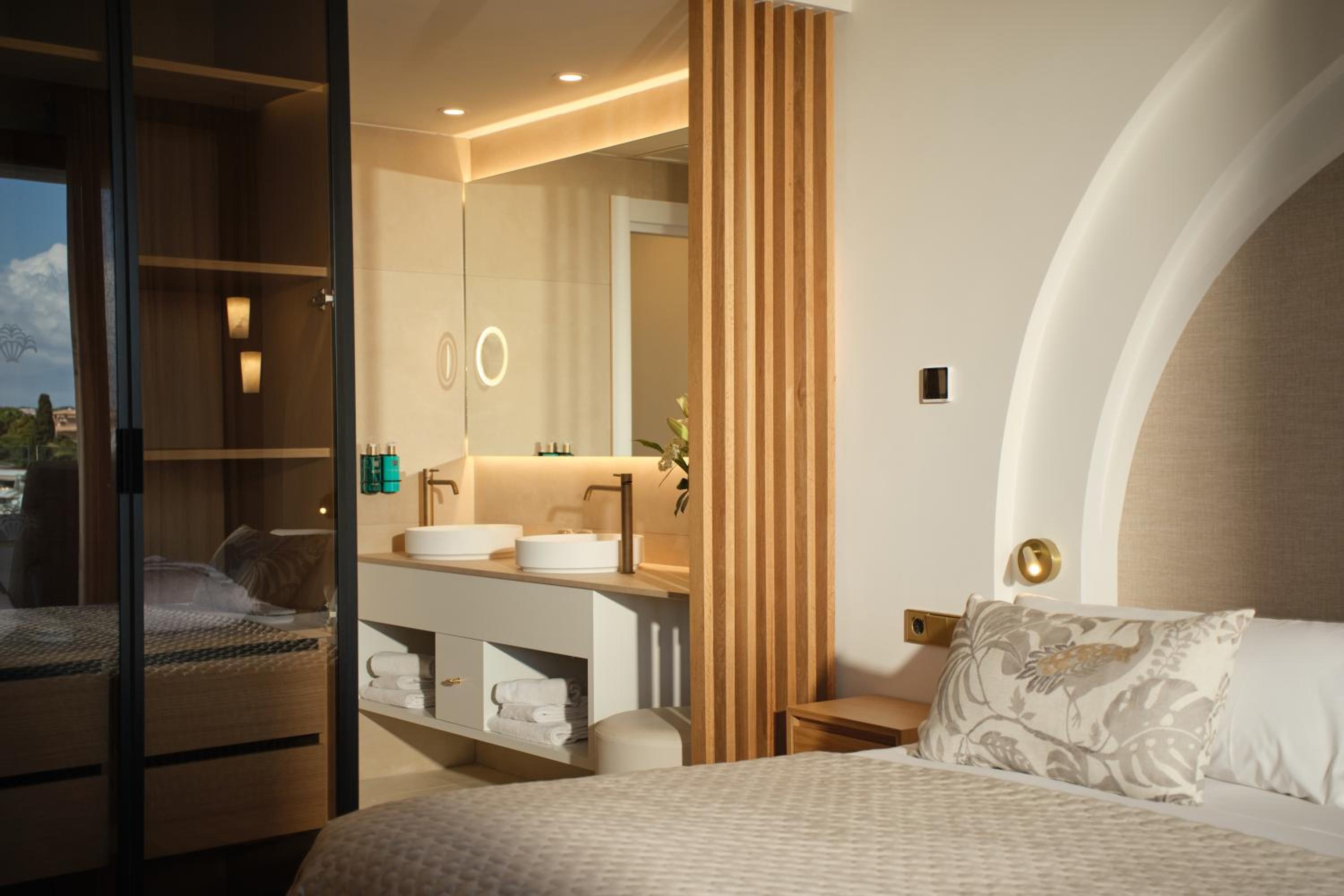 Son Caliu Suite with Mediterranean Views - Photo 12