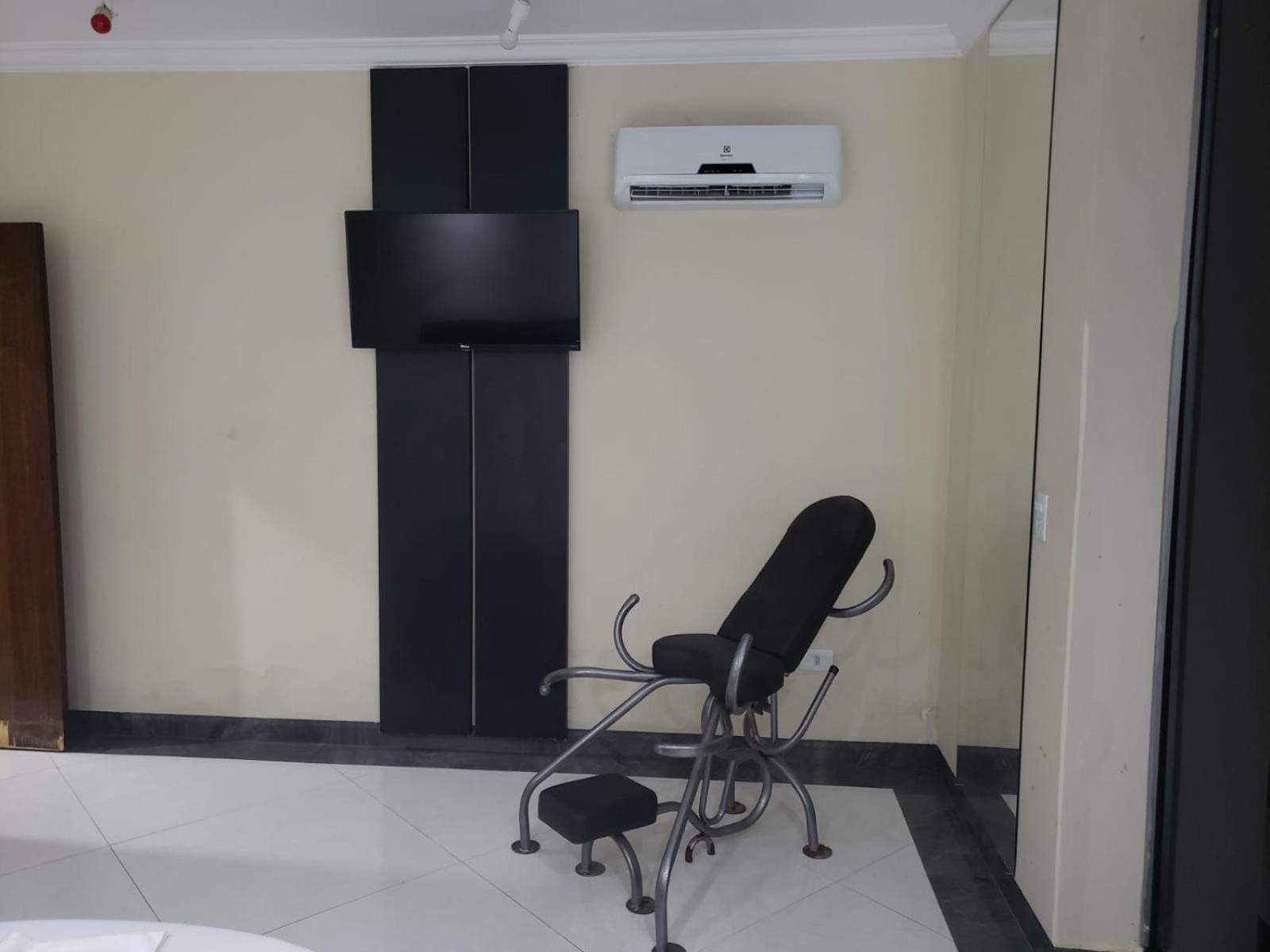Deluxe Double Room with Balcony photo 2