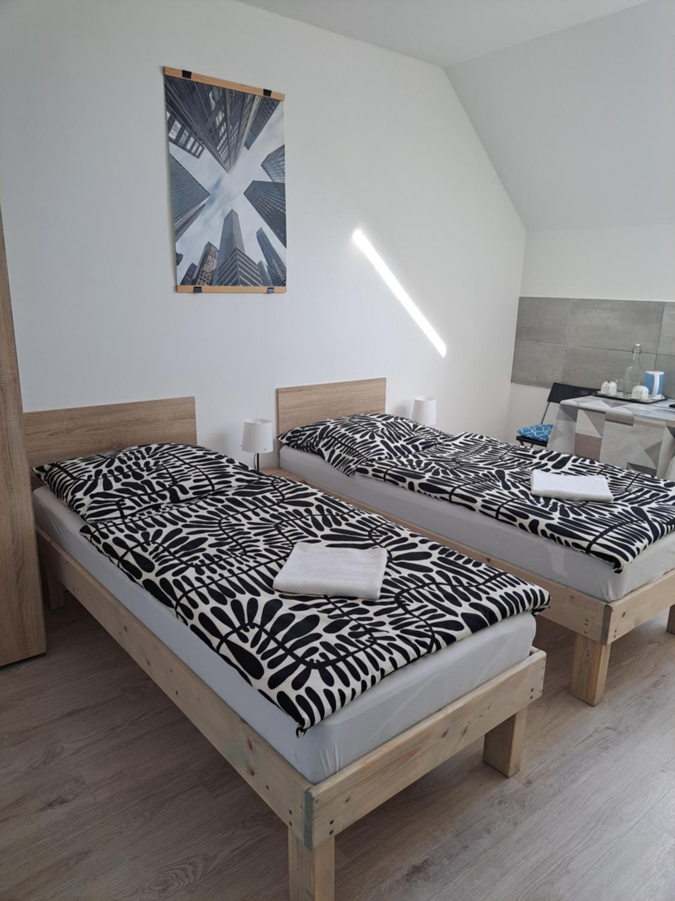 Twin Room with Private External Bathroom photo 1