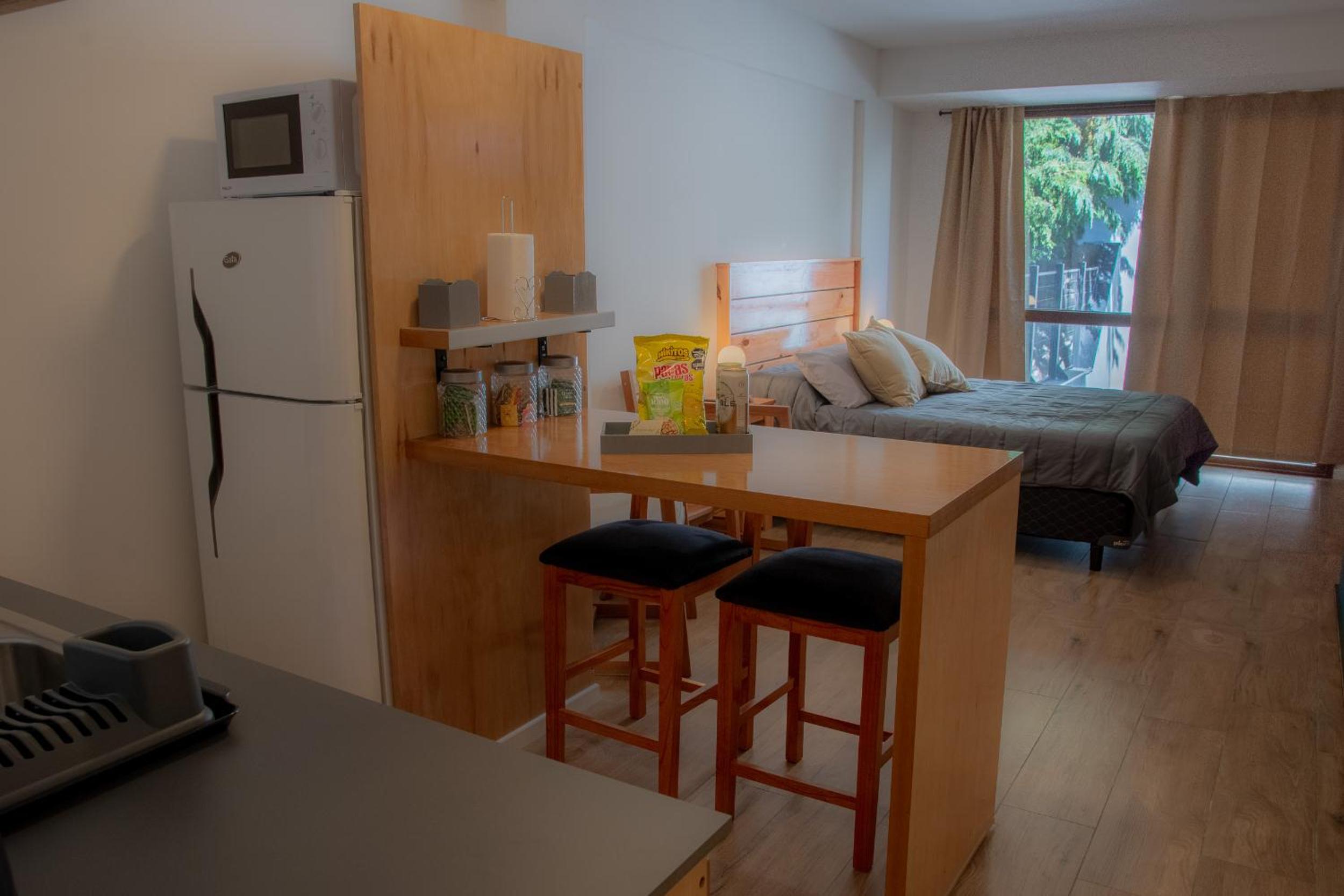 One-Bedroom Apartment photo 1