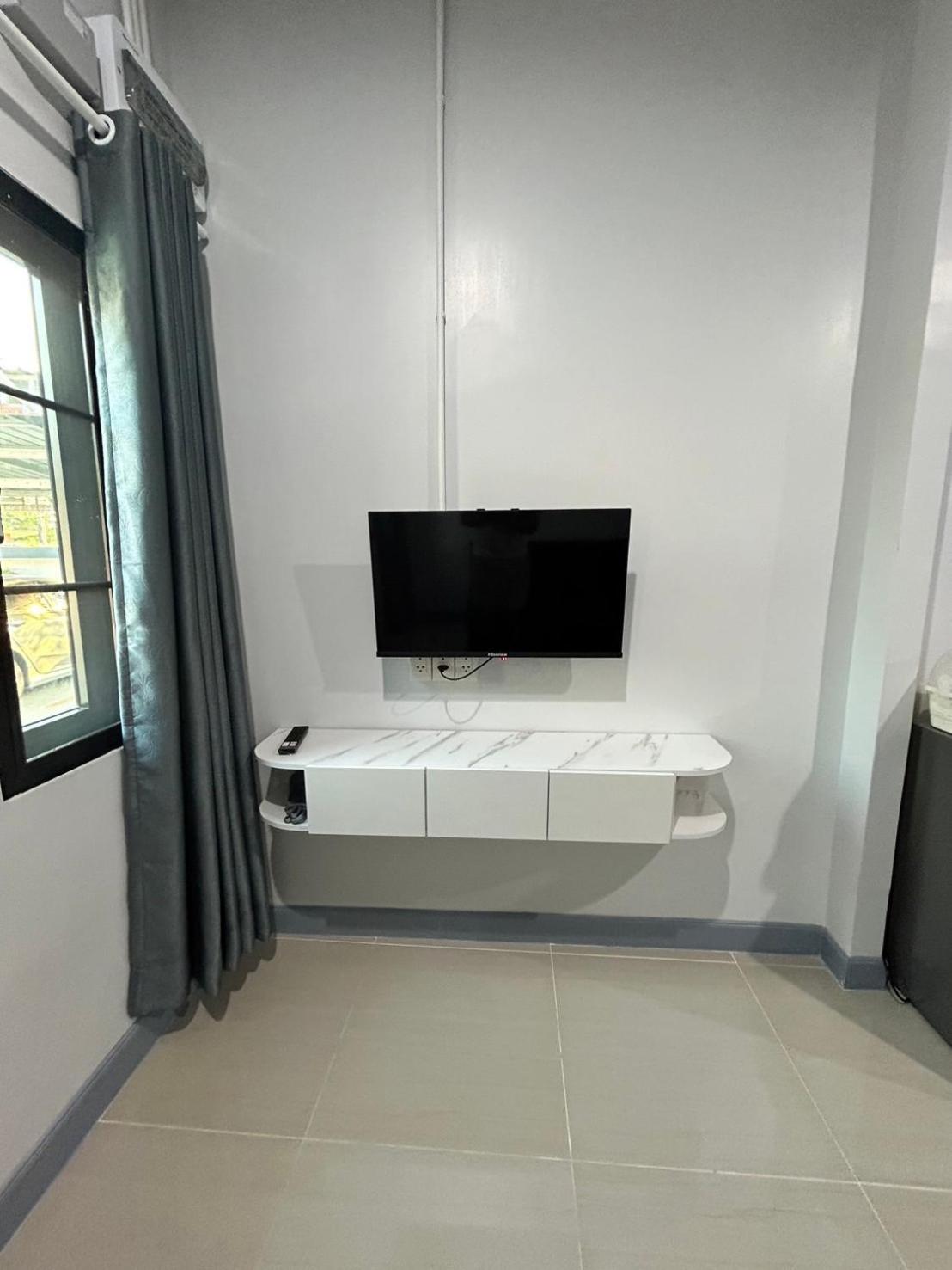 Standard Double Room - Photo 5