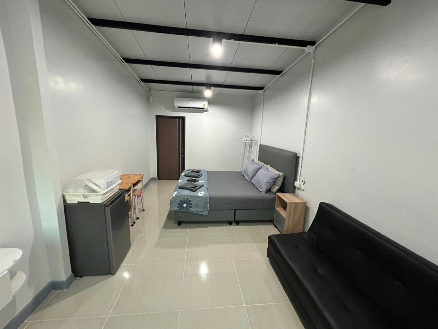 Standard Double Room - Photo 7