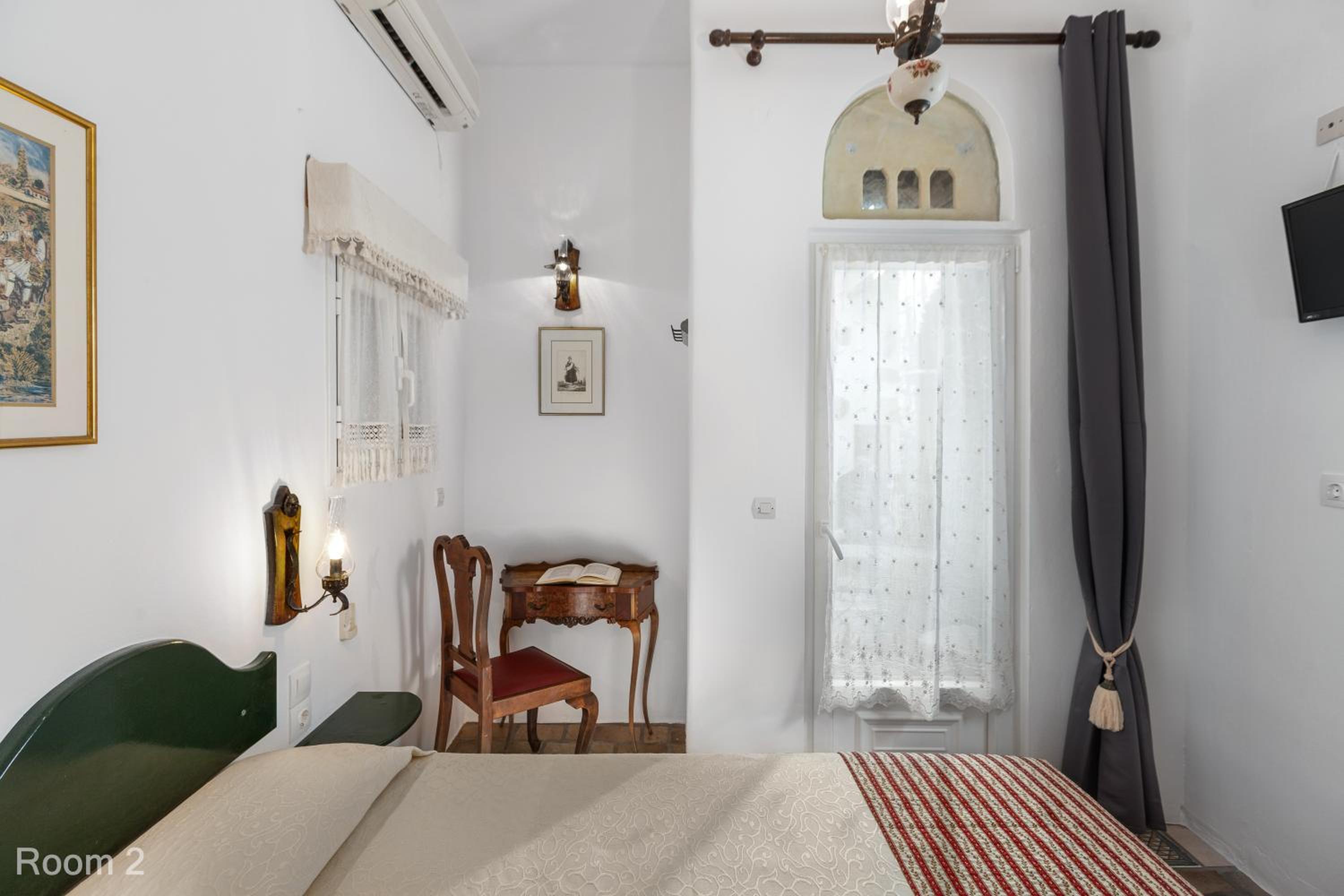 Standard Double Room - Photo 40