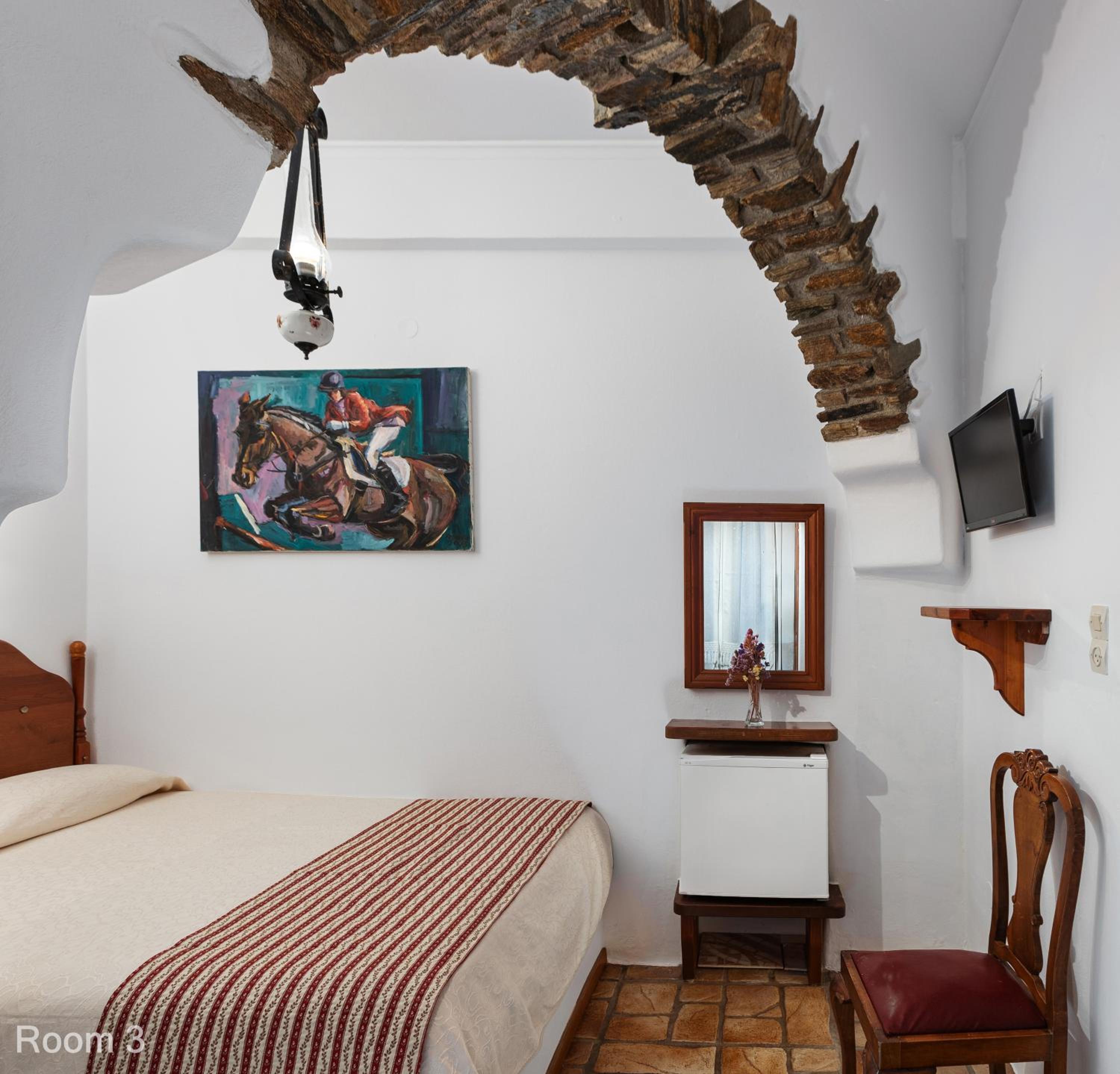 Standard Double Room - Photo 32