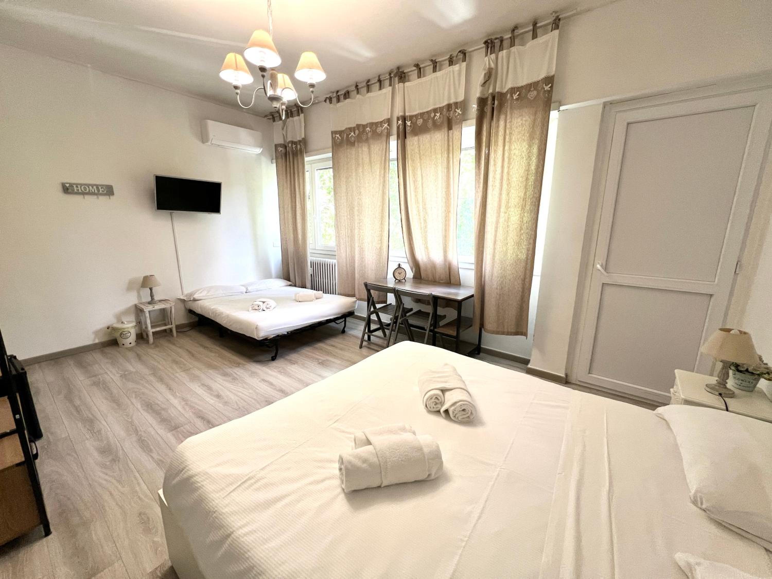 Large Double Room