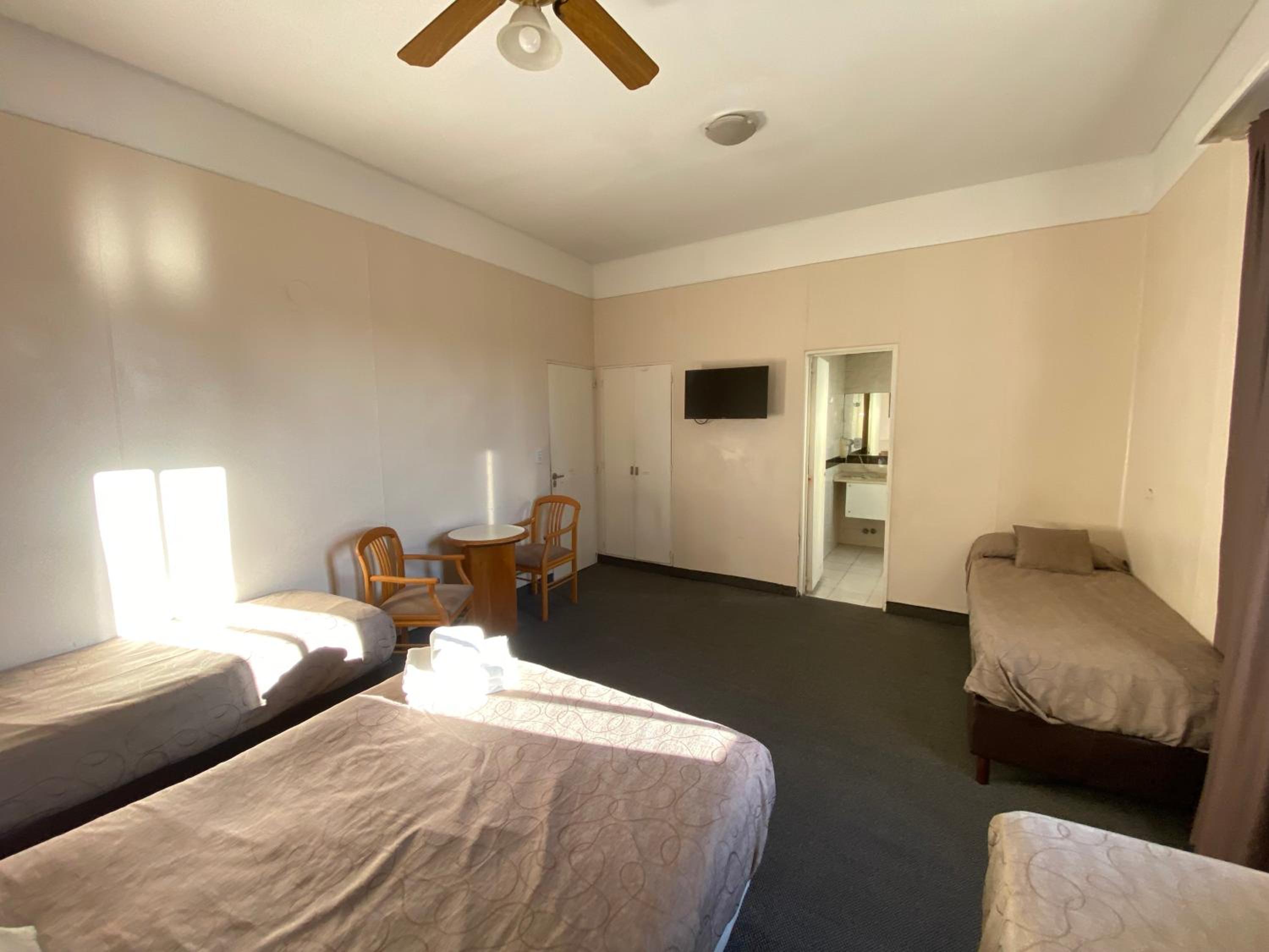 Classic Quadruple Room