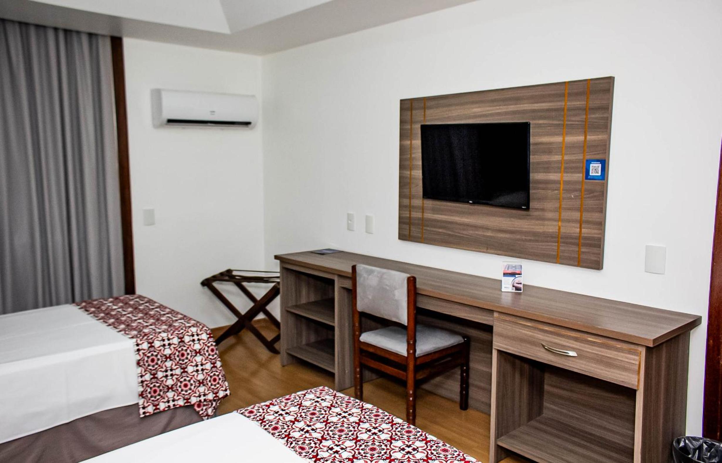 Standard Twin Room photo 3