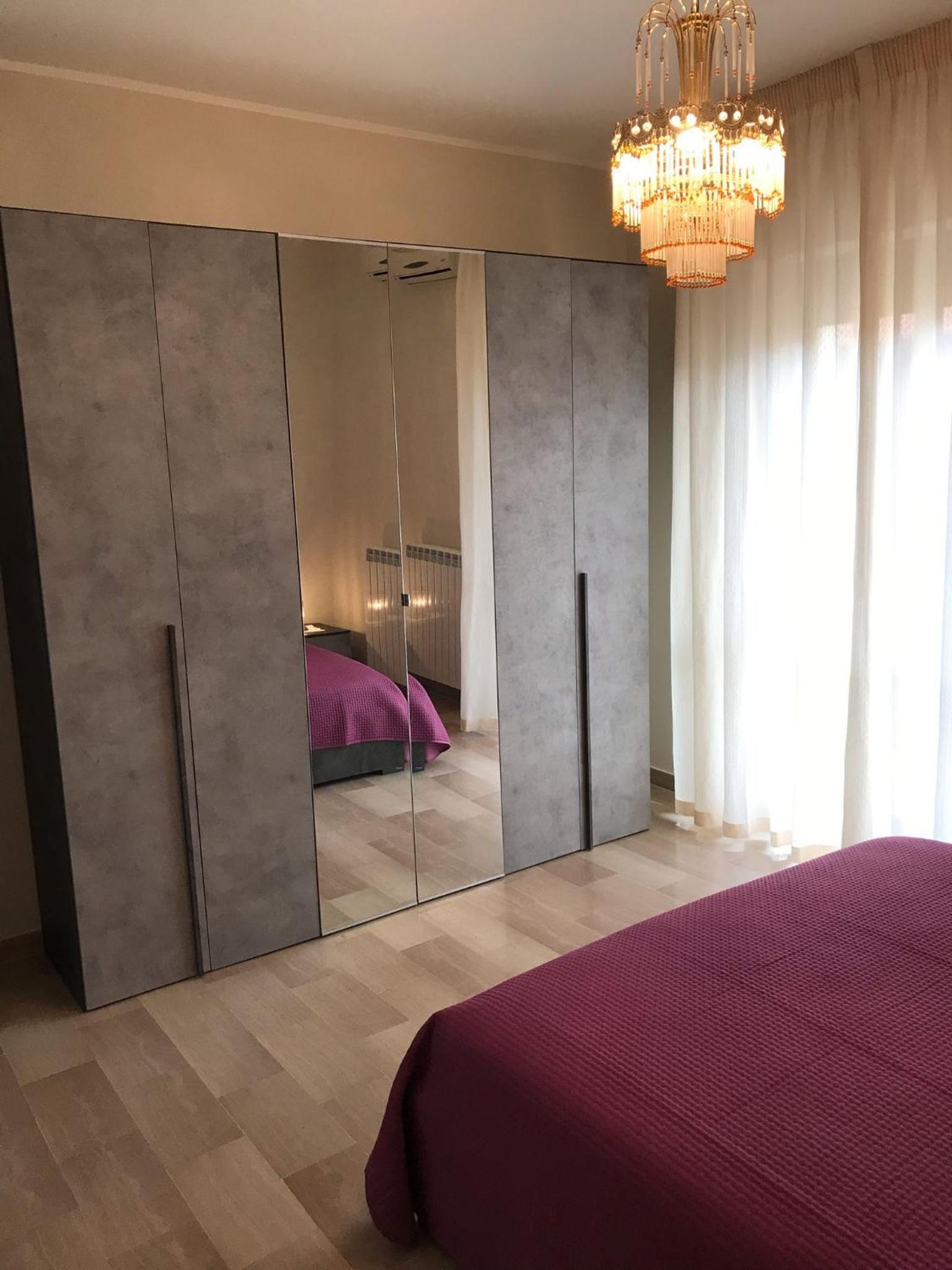 Two-Bedroom Deluxe Apartment with Balcony photo 3