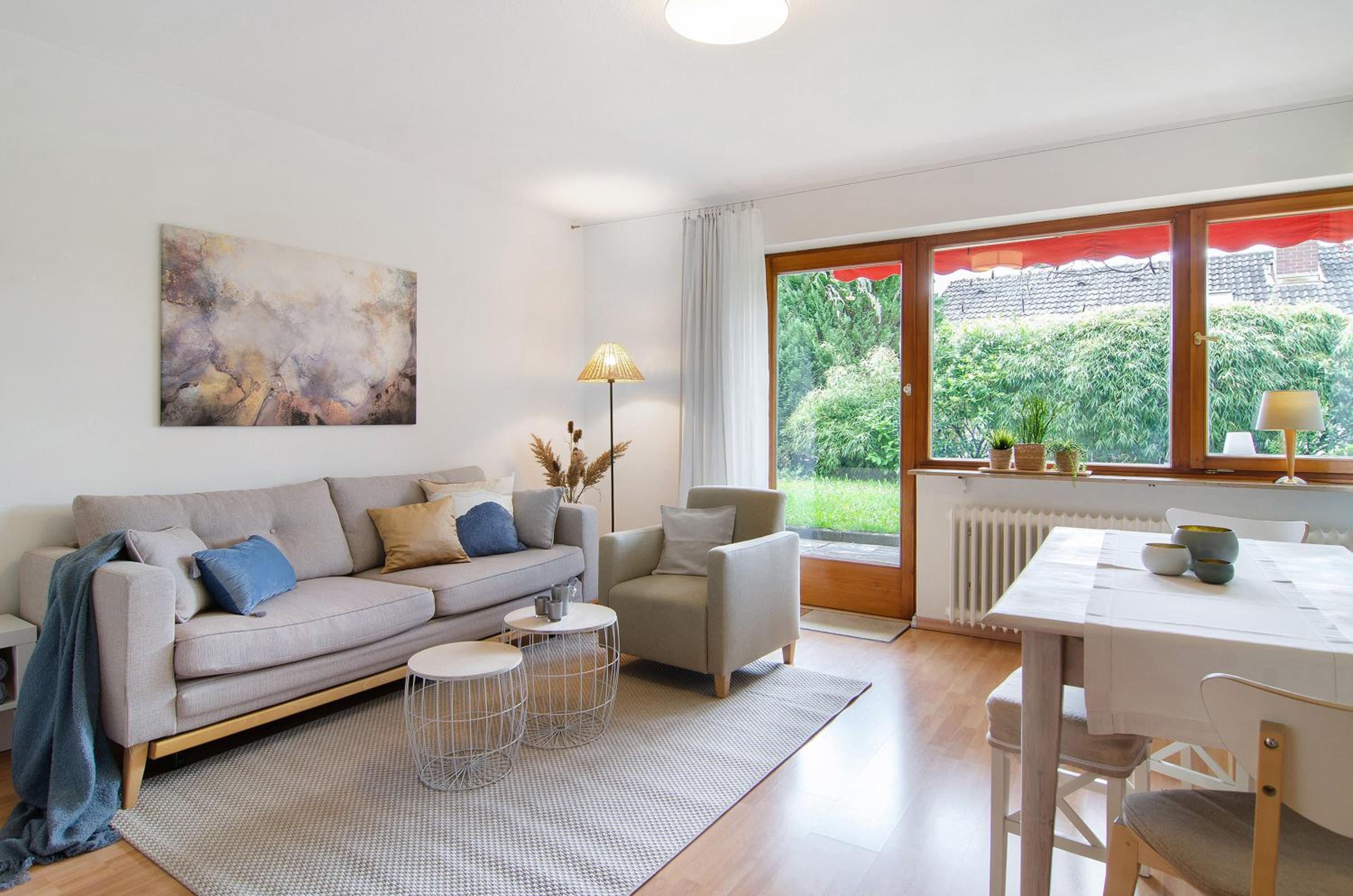 Two-Bedroom Deluxe Apartment with Garden View