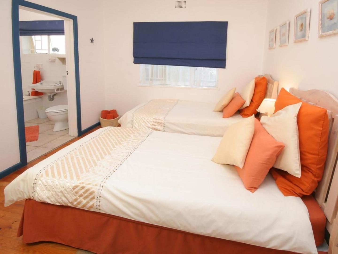 Standard Twin Room photo 3