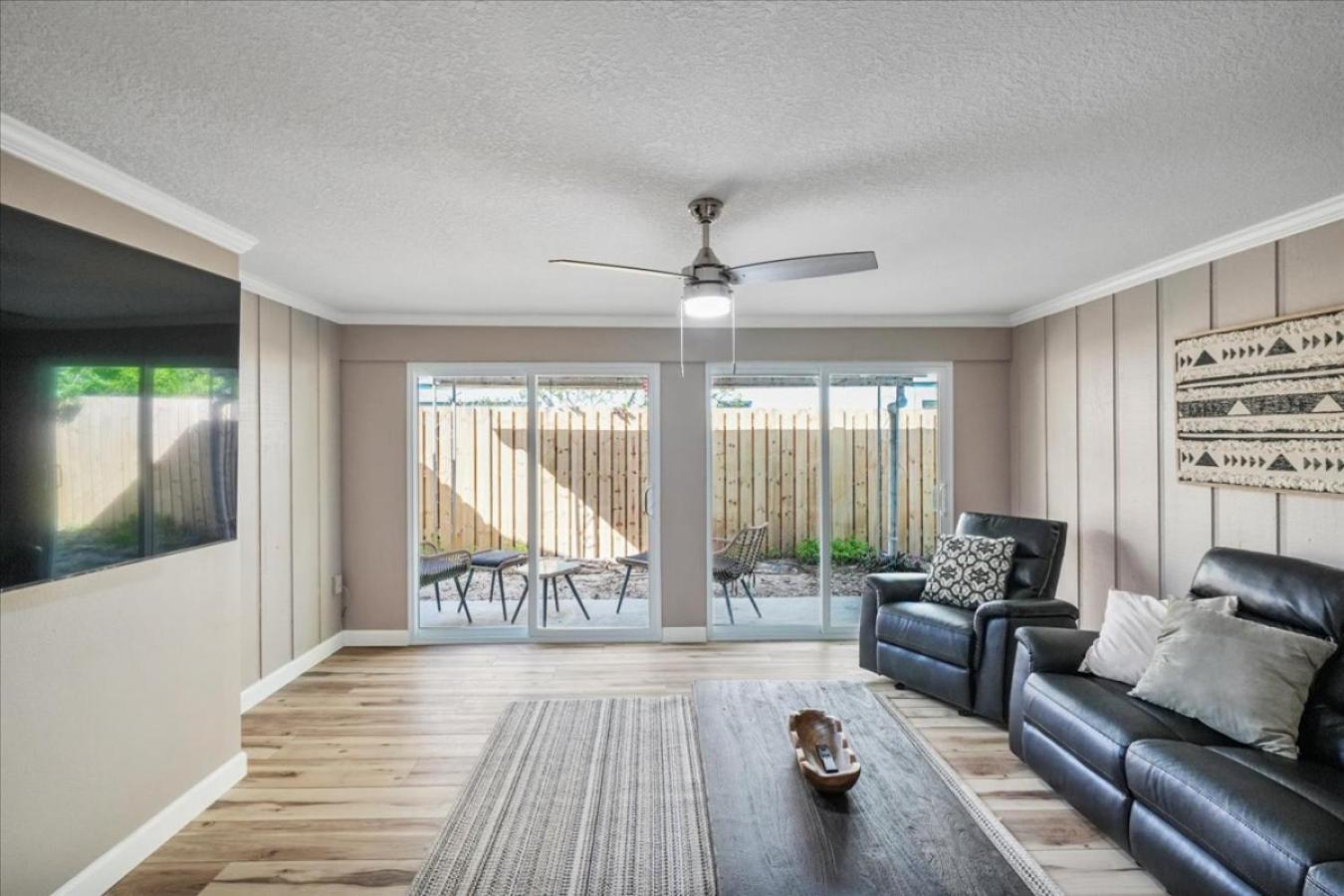 Three-Bedroom Townhouse photo 1
