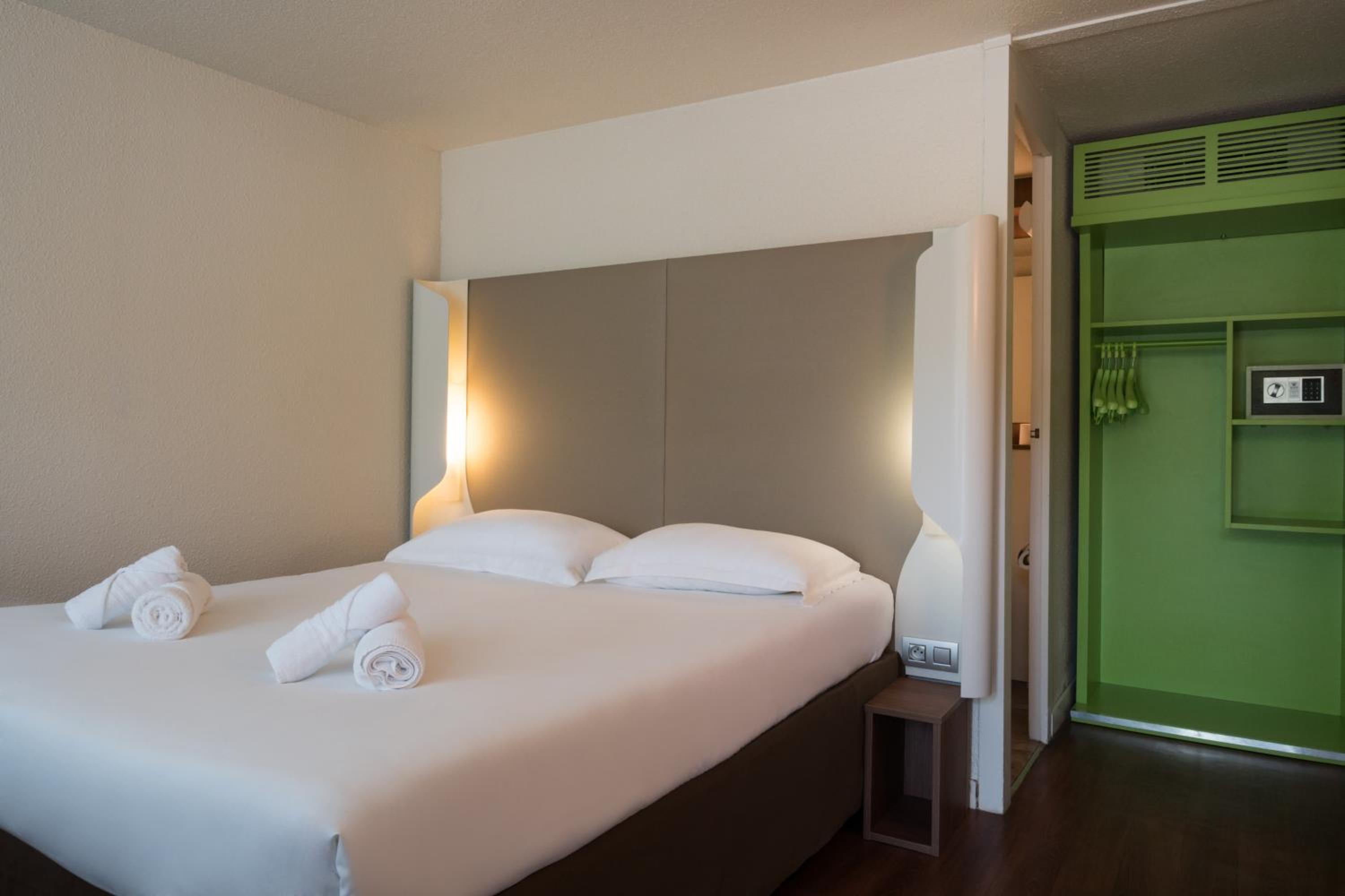 Superior Double Room - Photo 9