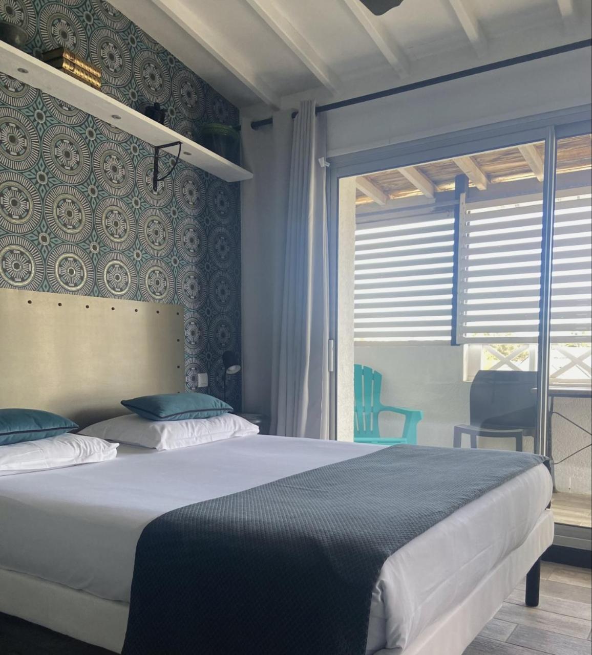 Double Room with Garden View - Photo 4
