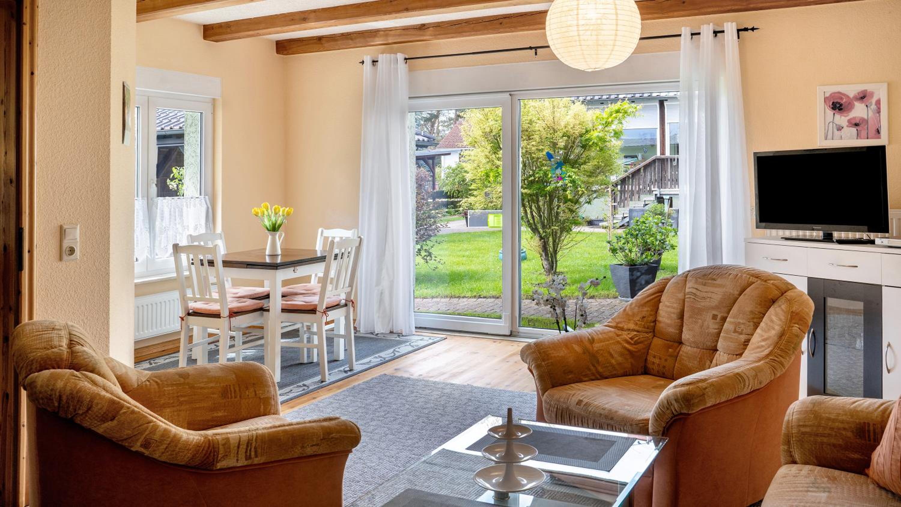 One-Bedroom Apartment with Garden View