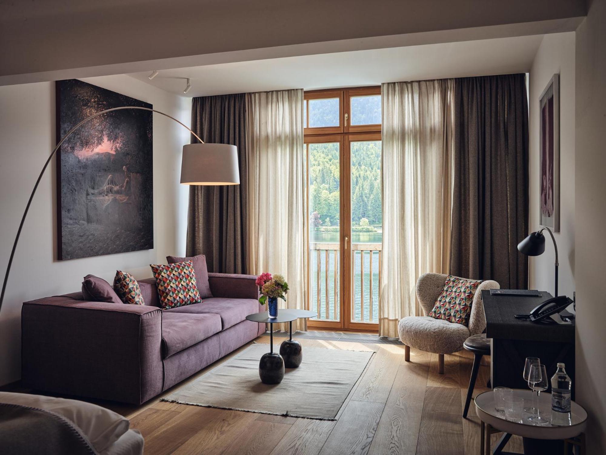 Superior Double Room with Lake View