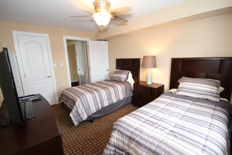 Three Bedroom Townhouse photo 3