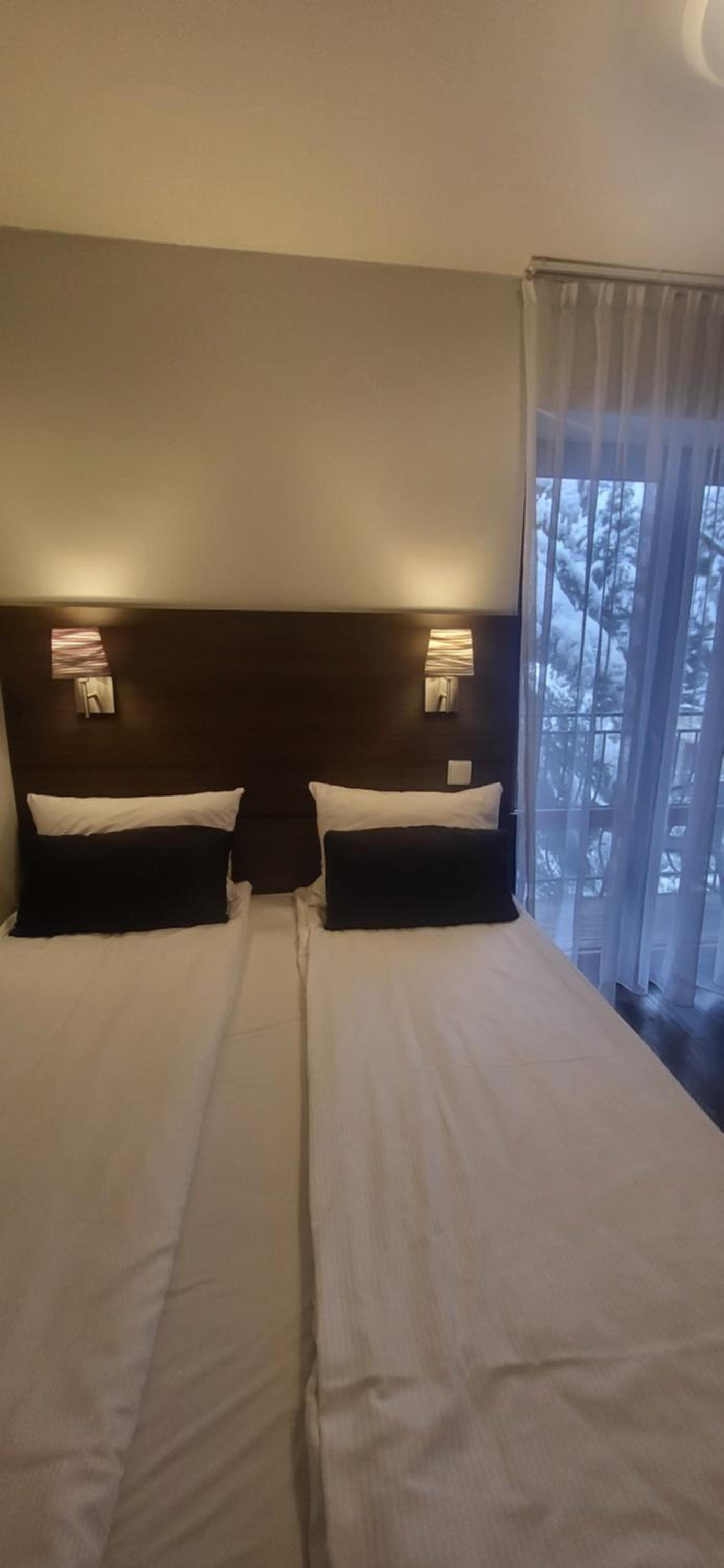 Deluxe Double Room - Photo 5