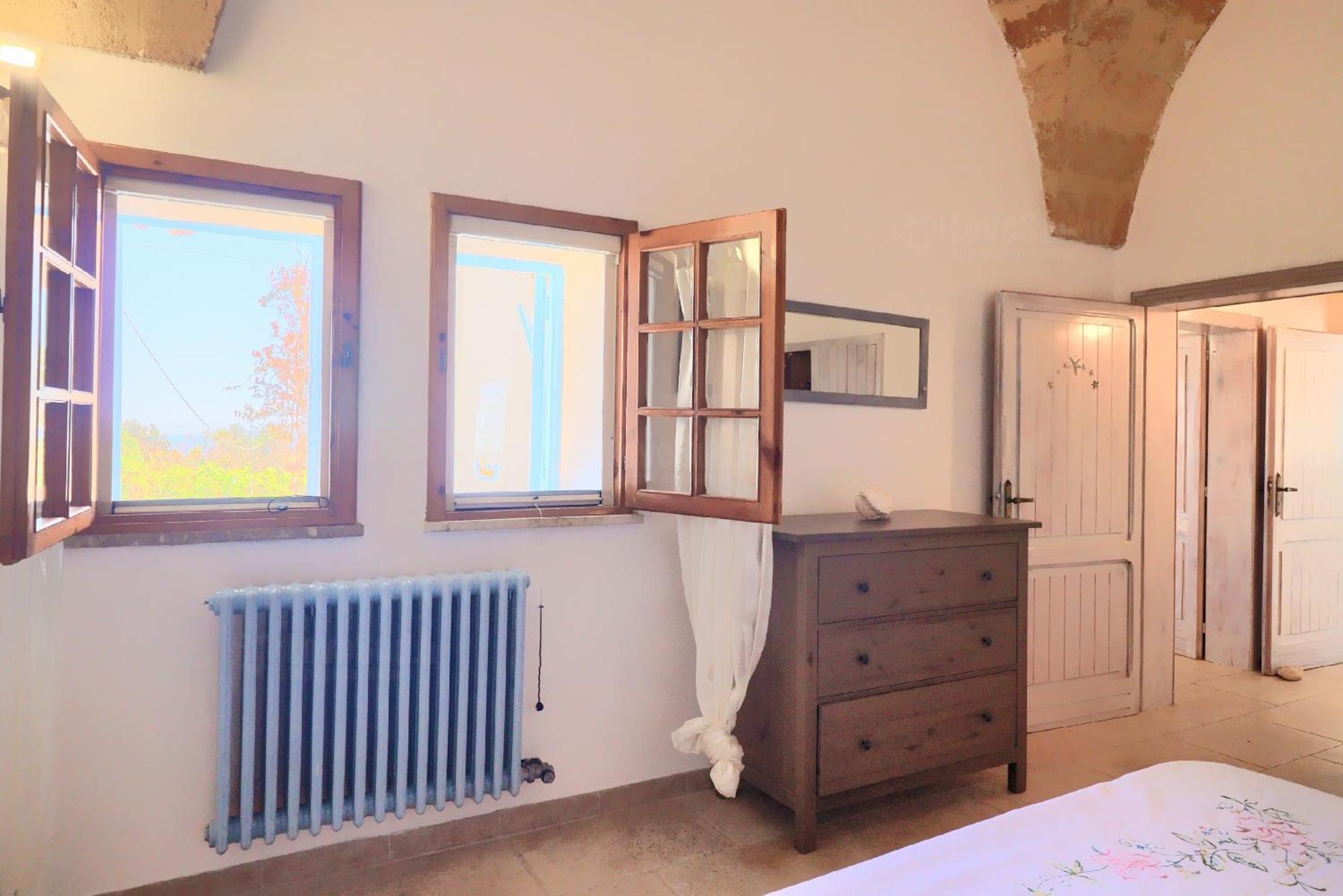 Three-Bedroom House photo 2