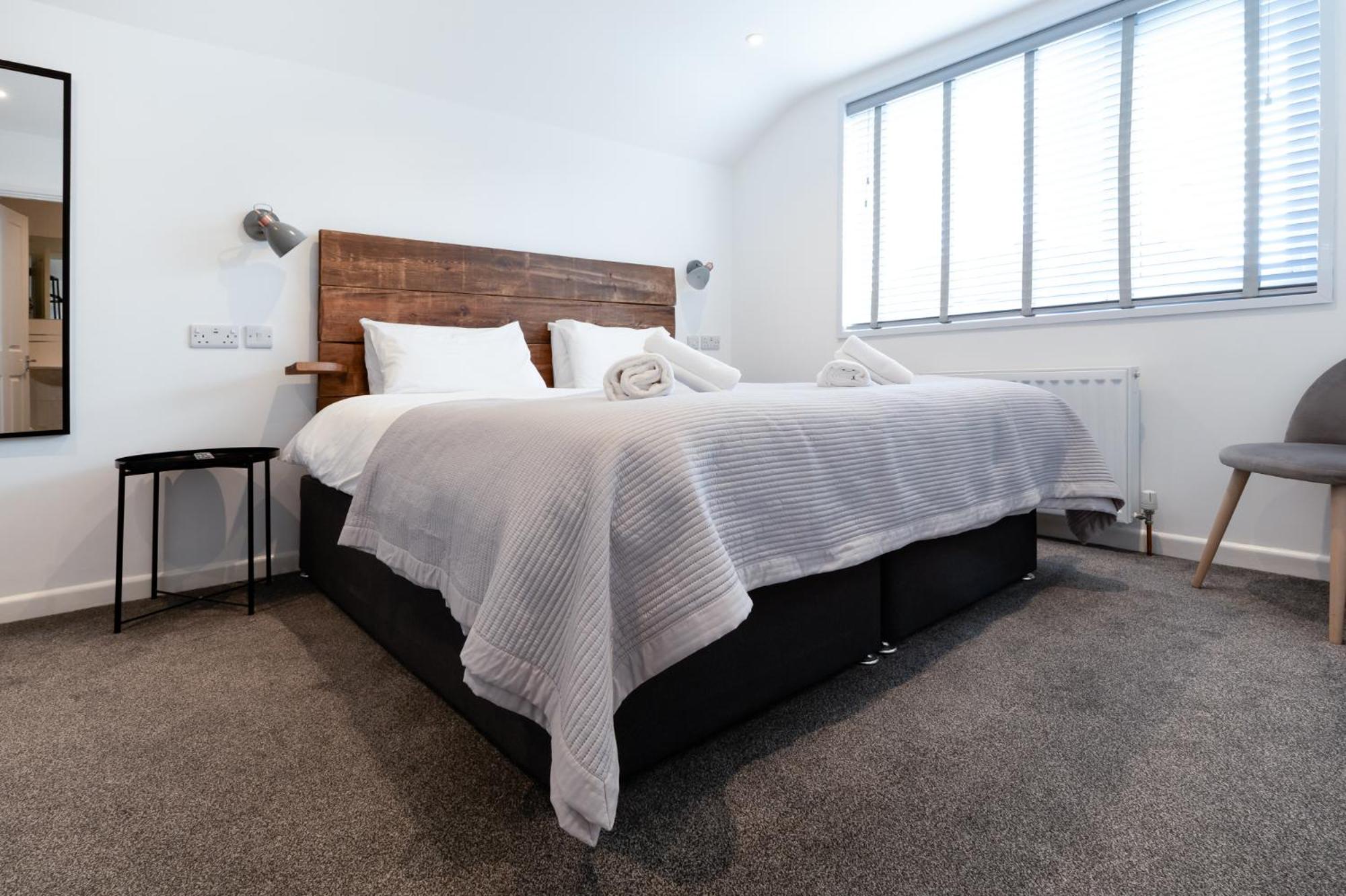 Deluxe SuperKing Room photo 3