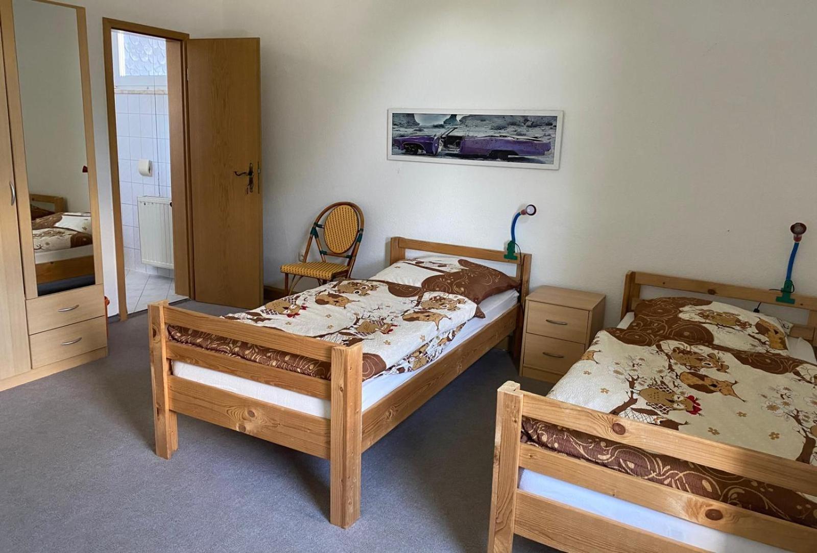 Twin Room with Private Bathroom photo 1