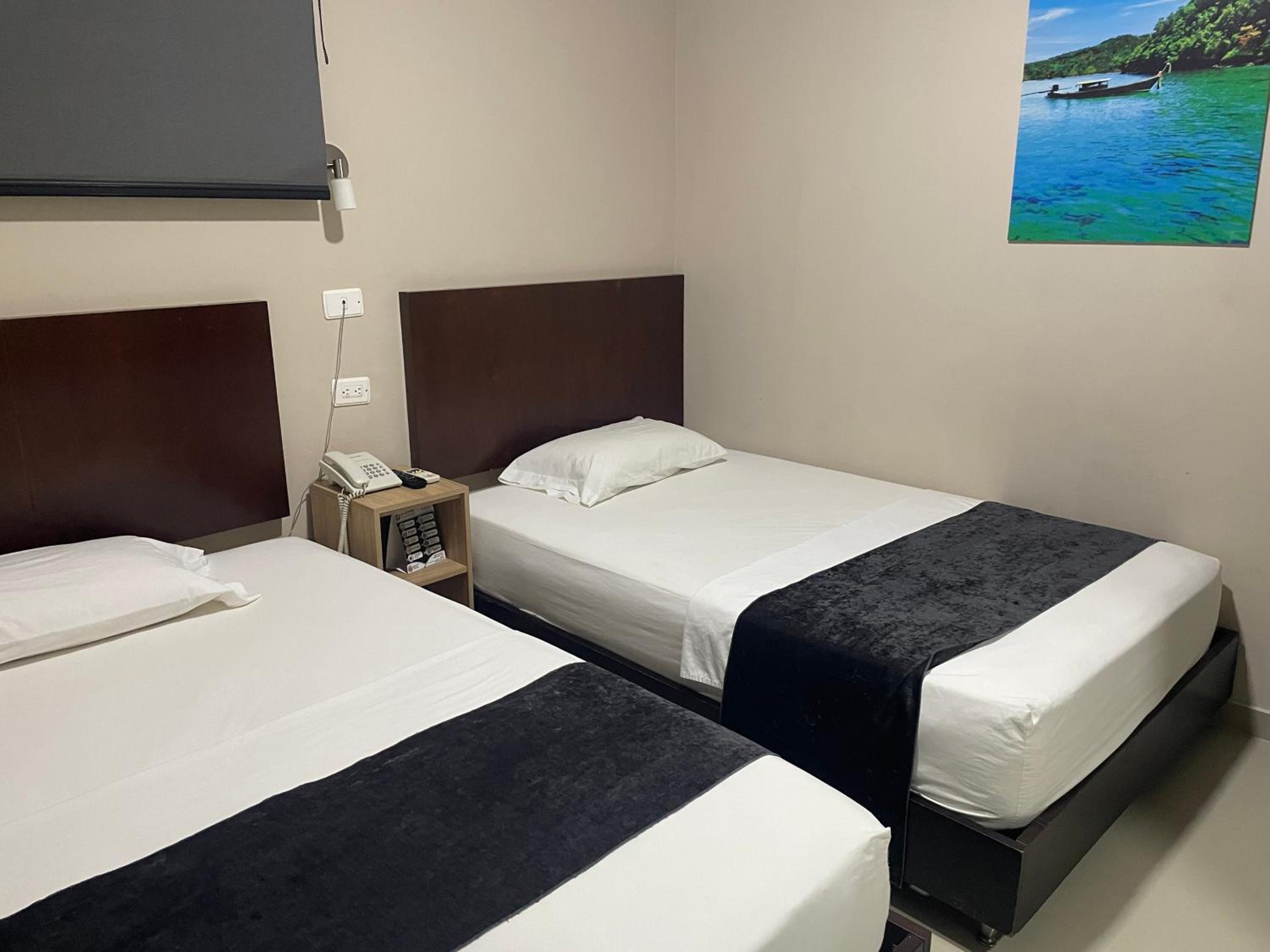 Twin Room photo 2