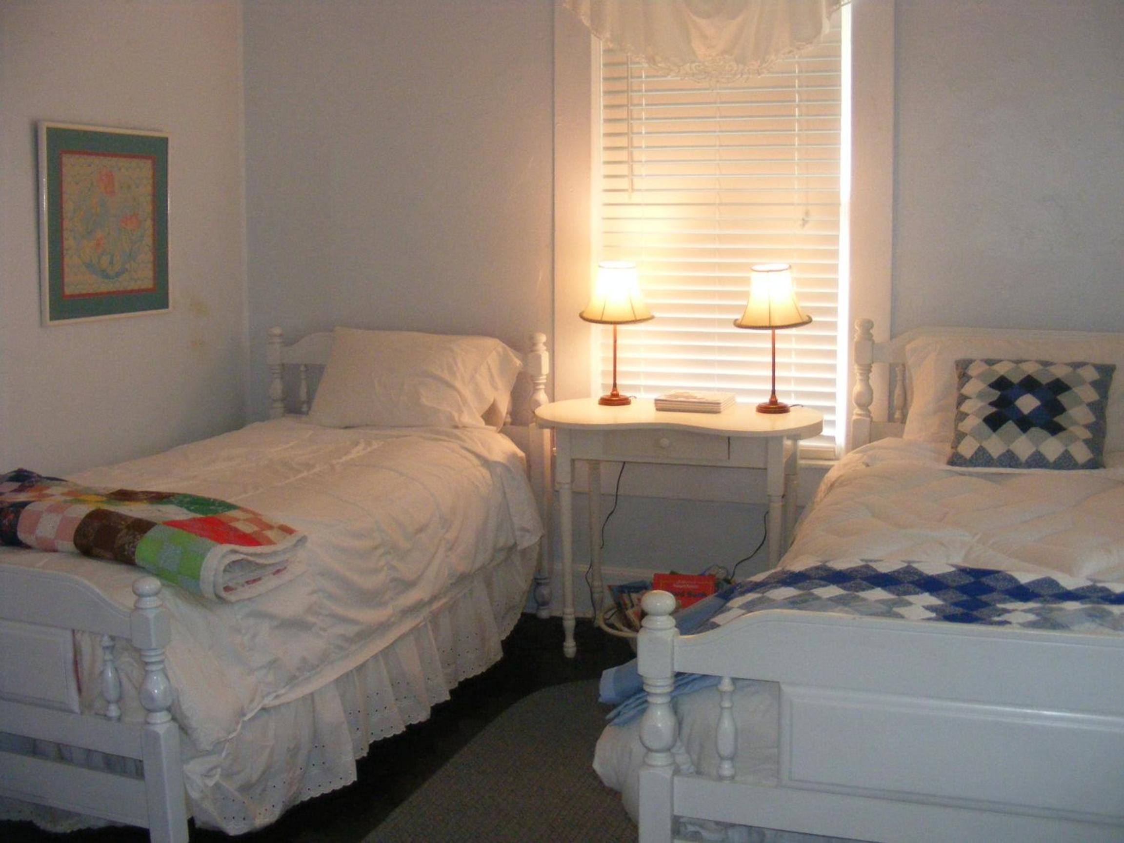 Three-Bedroom Suite - Photo 10